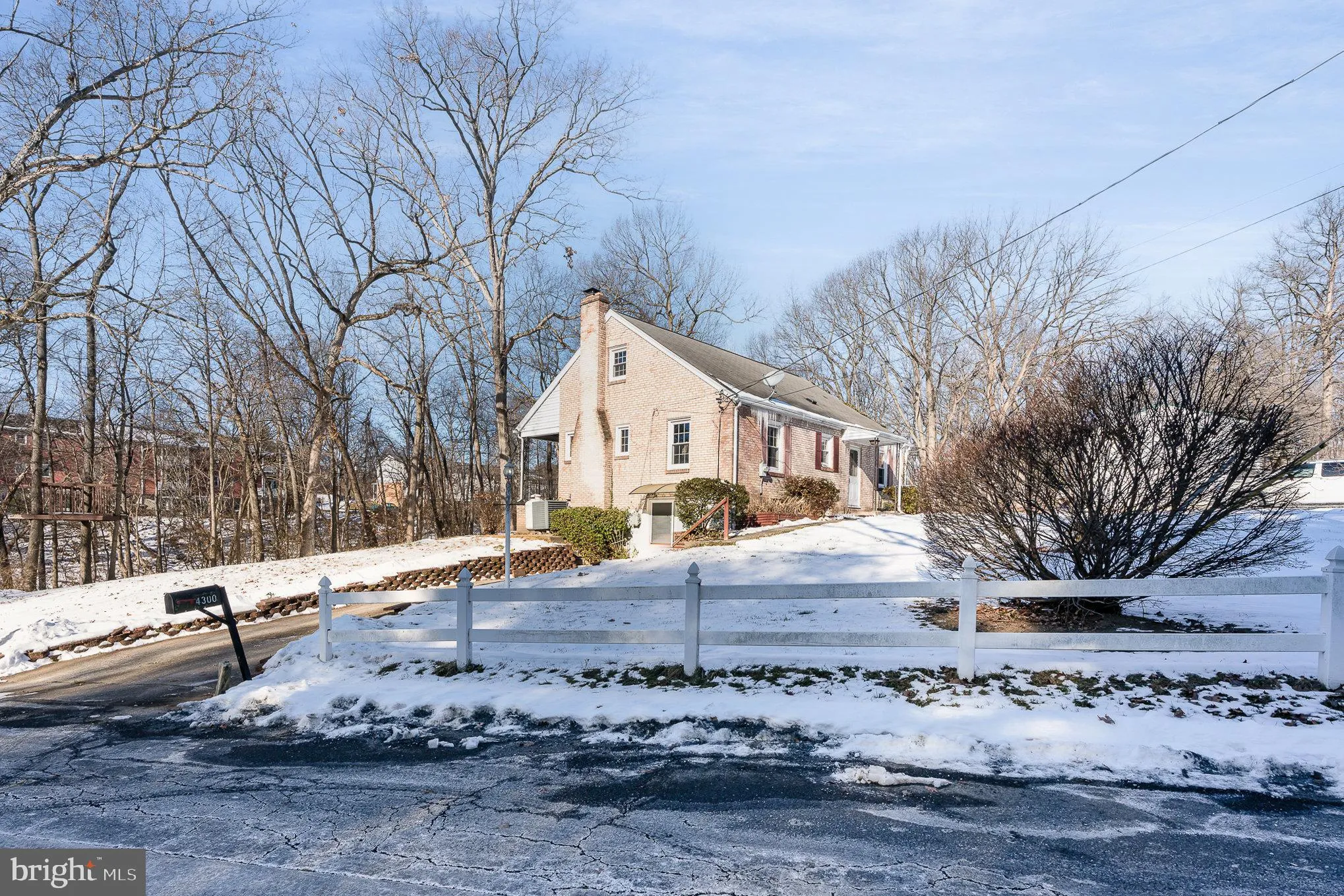 Harrisburg, Pennsylvania 17109, United States, 4 Bedrooms Bedrooms, ,2 BathroomsBathrooms,Residential,Pending,13523