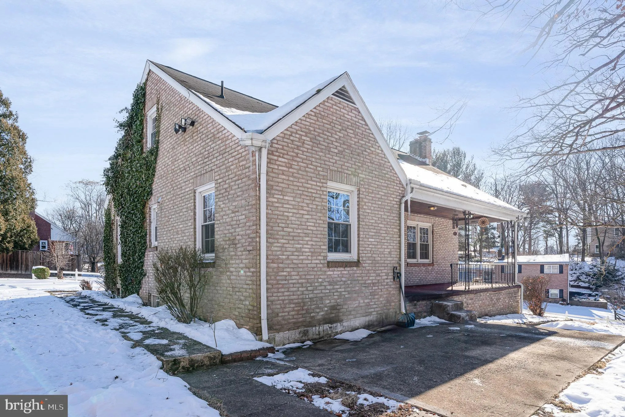 Harrisburg, Pennsylvania 17109, United States, 4 Bedrooms Bedrooms, ,2 BathroomsBathrooms,Residential,Pending,13523