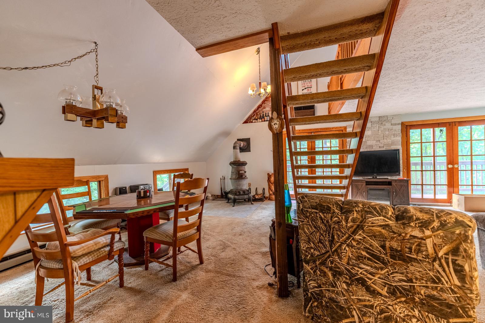 CEDAR RUN - Residential