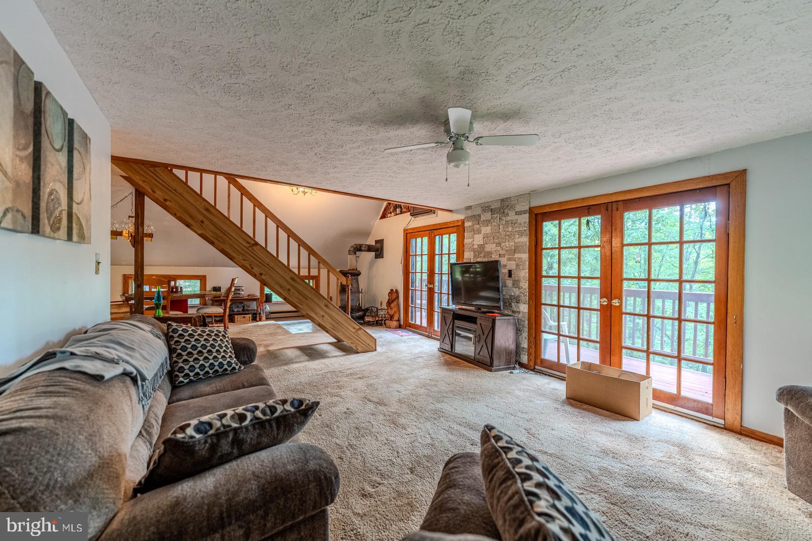 CEDAR RUN - Residential