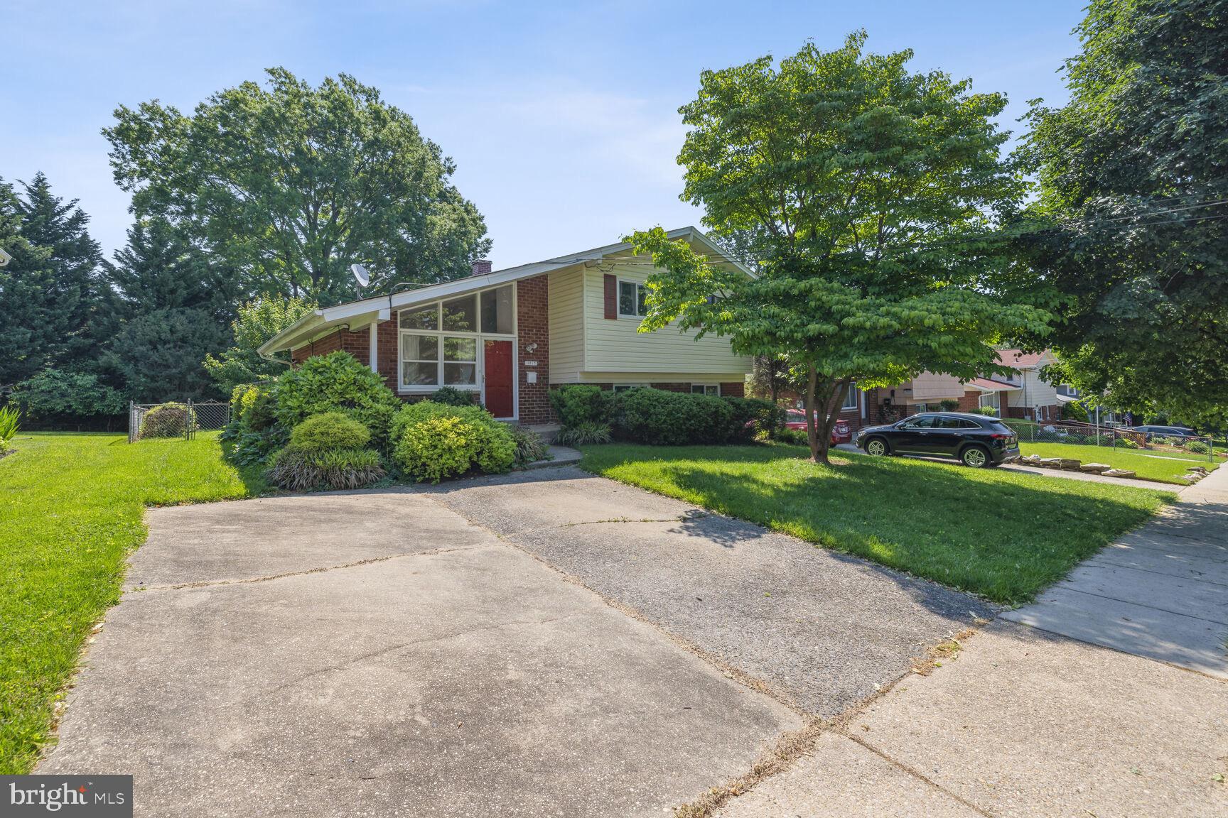 GARRETT FOREST - Residential Lease
