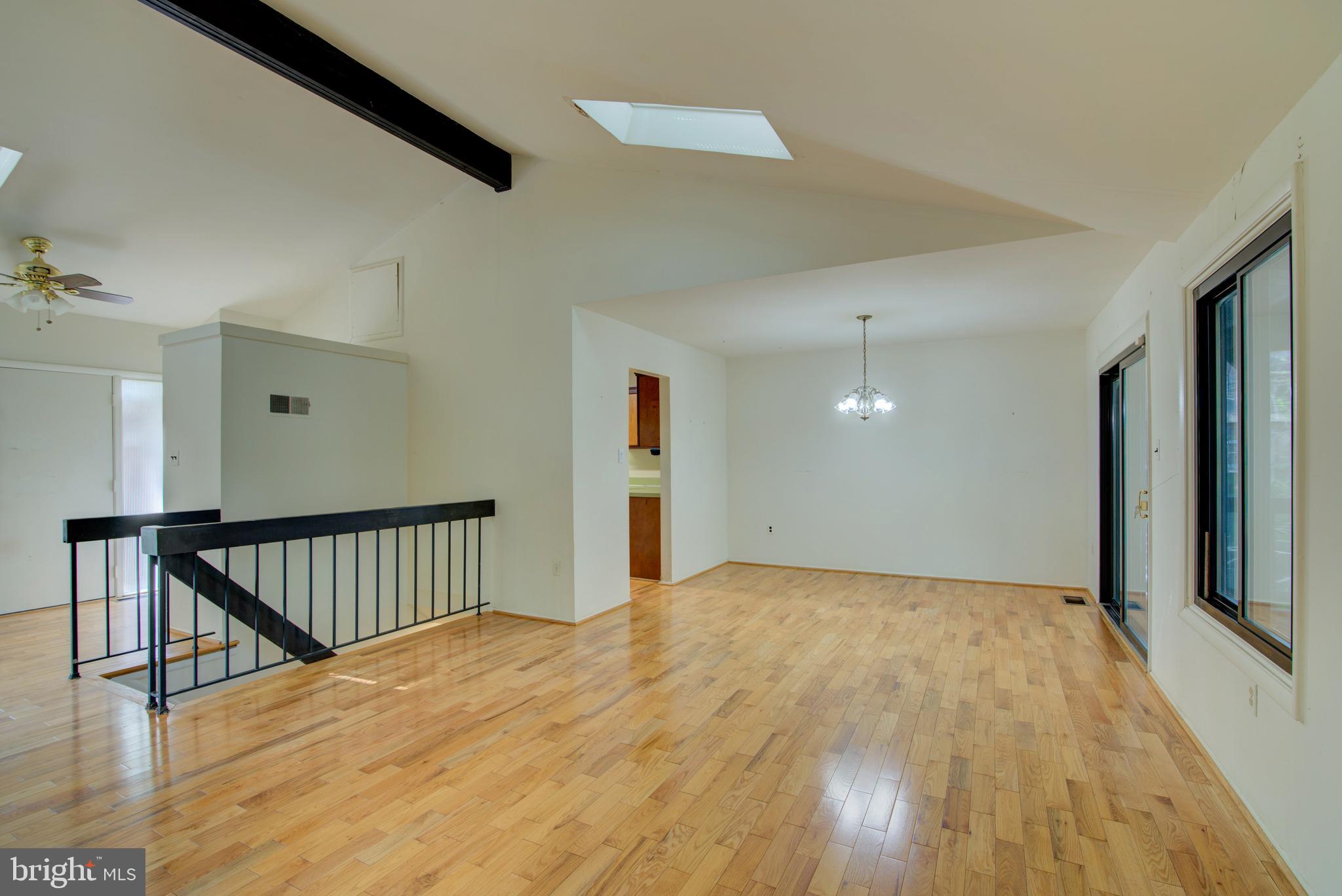 2604 WOODFERN COURT