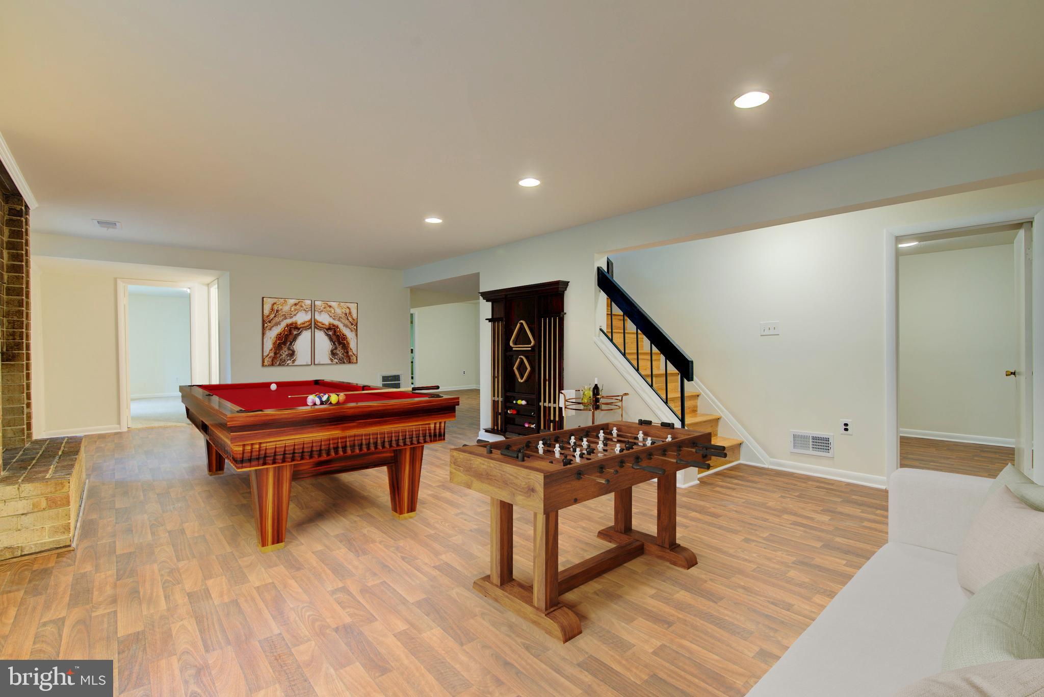 LAKE RIDGE - Residential