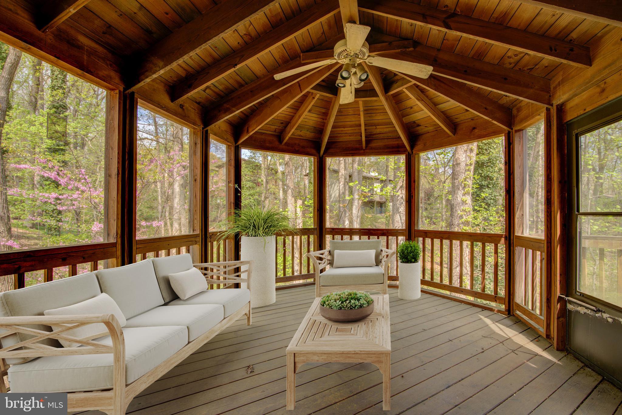 LAKE RIDGE - Residential