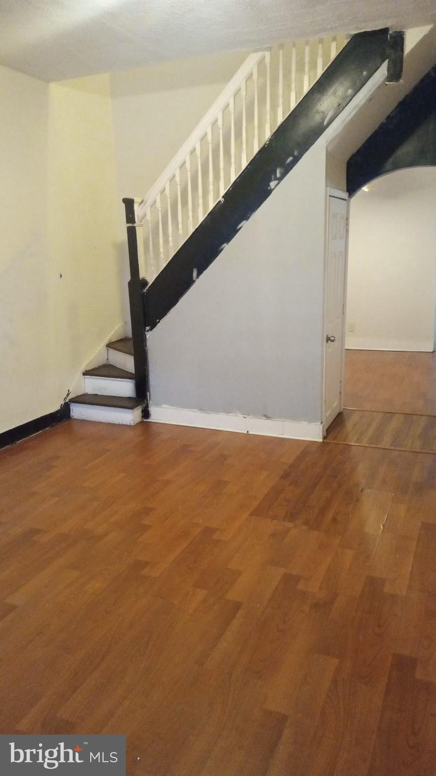 SANDTOWN-WINCHESTER - Residential