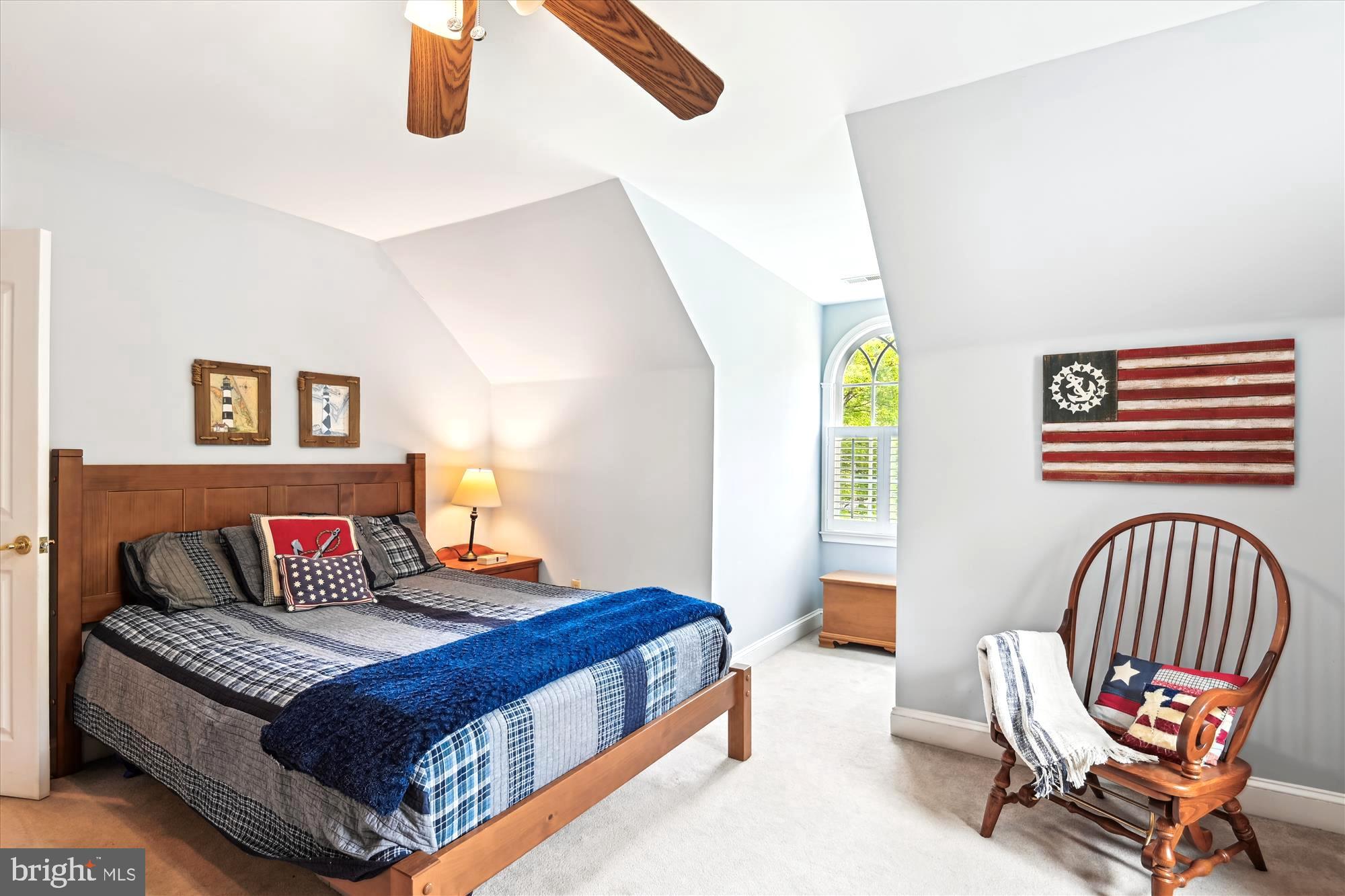 TWIN HILLS - Residential