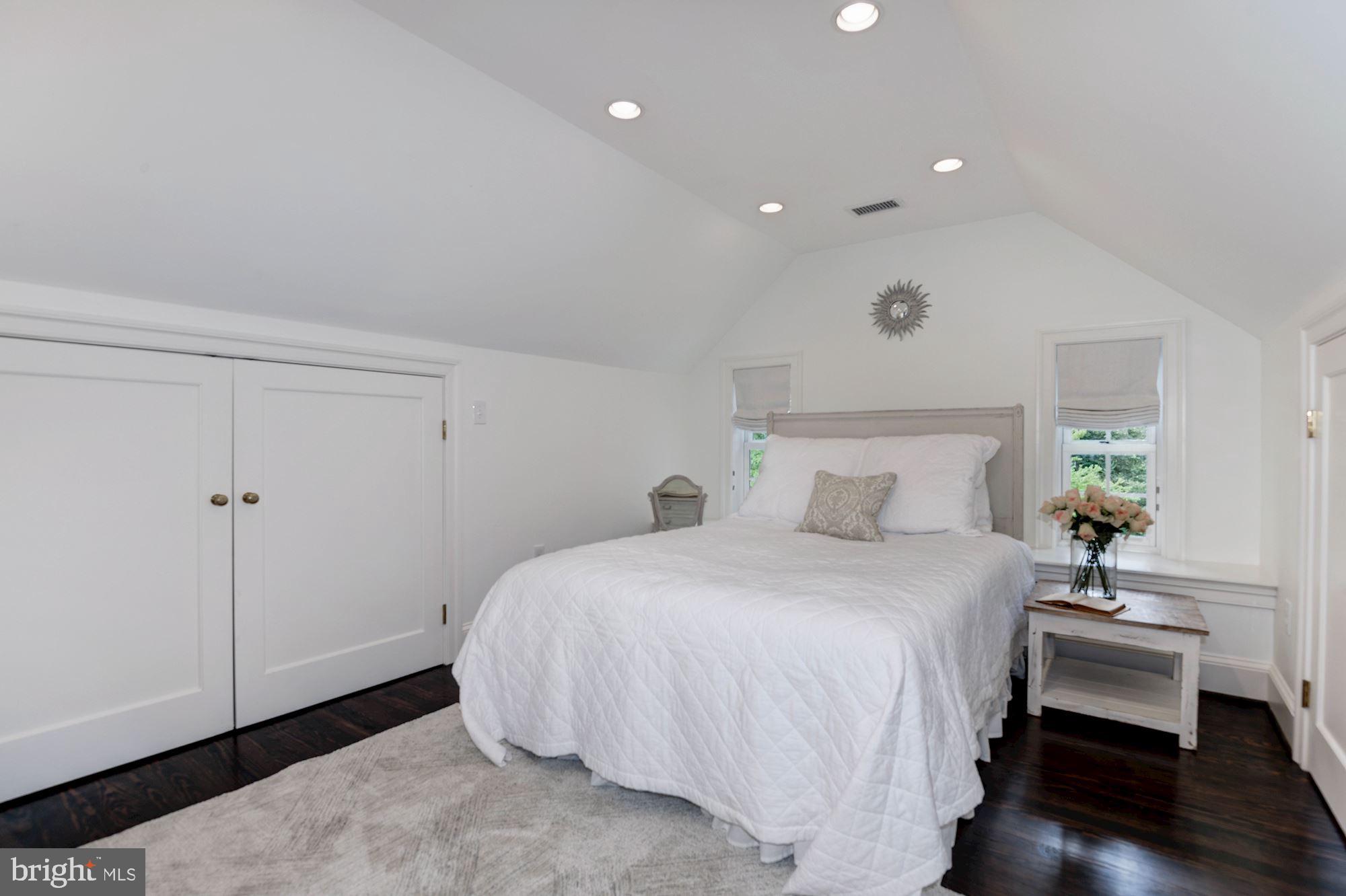 KENT - Residential