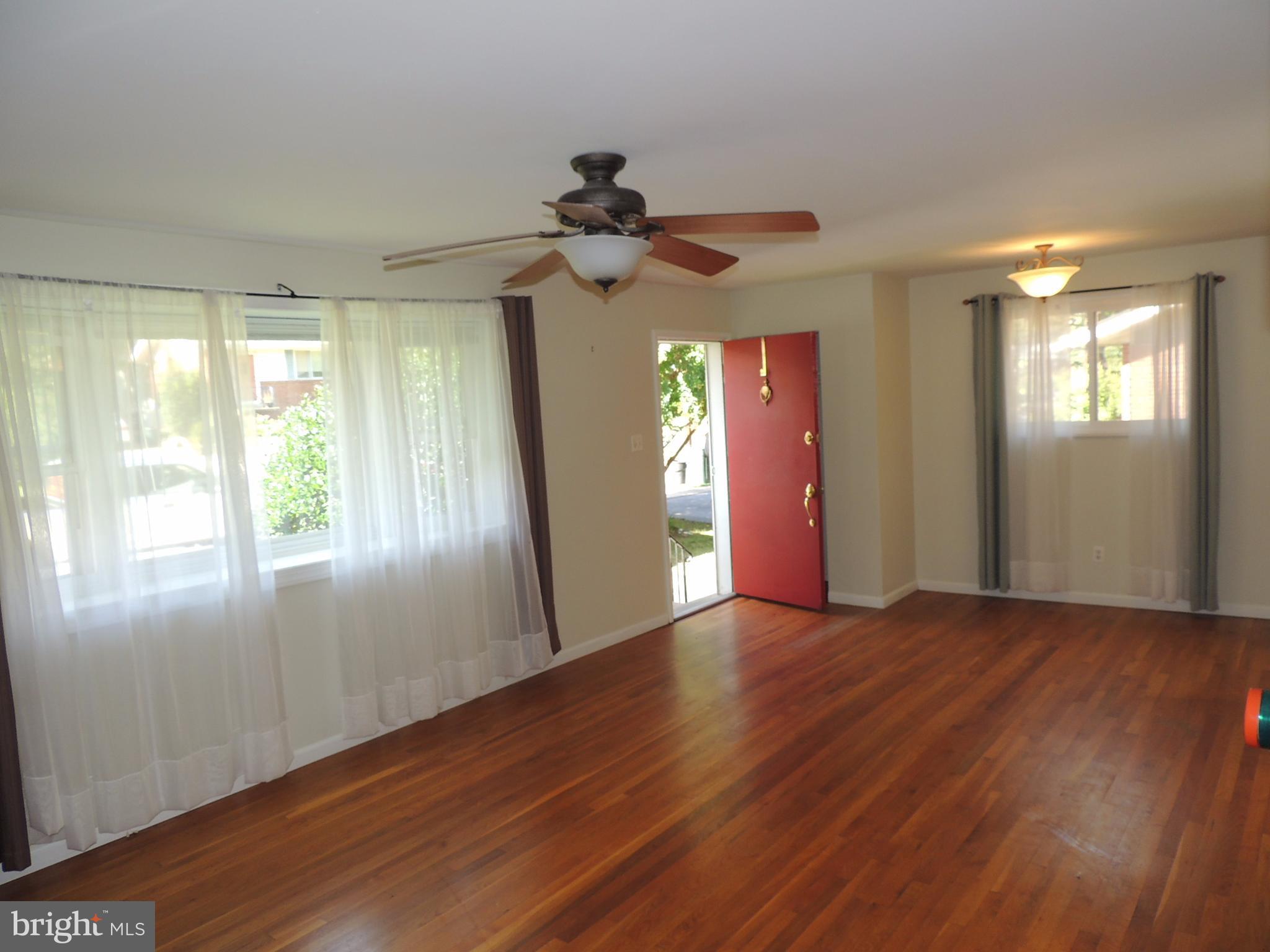 LORD FAIRFAX ESTATES - Residential Lease