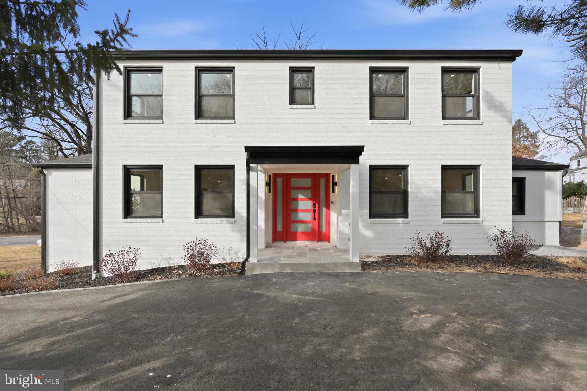 LOCUST HILL ESTATES - Residential