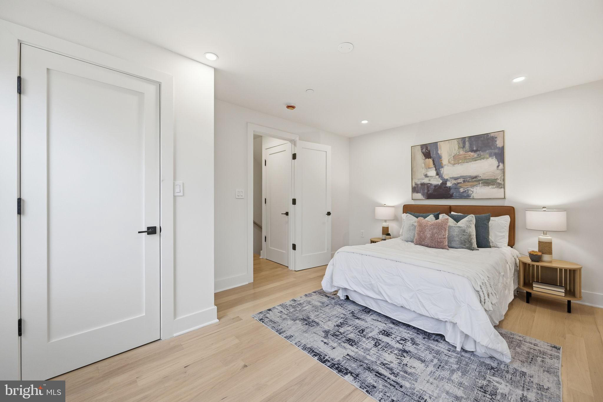 LOCUST HILL ESTATES - Residential