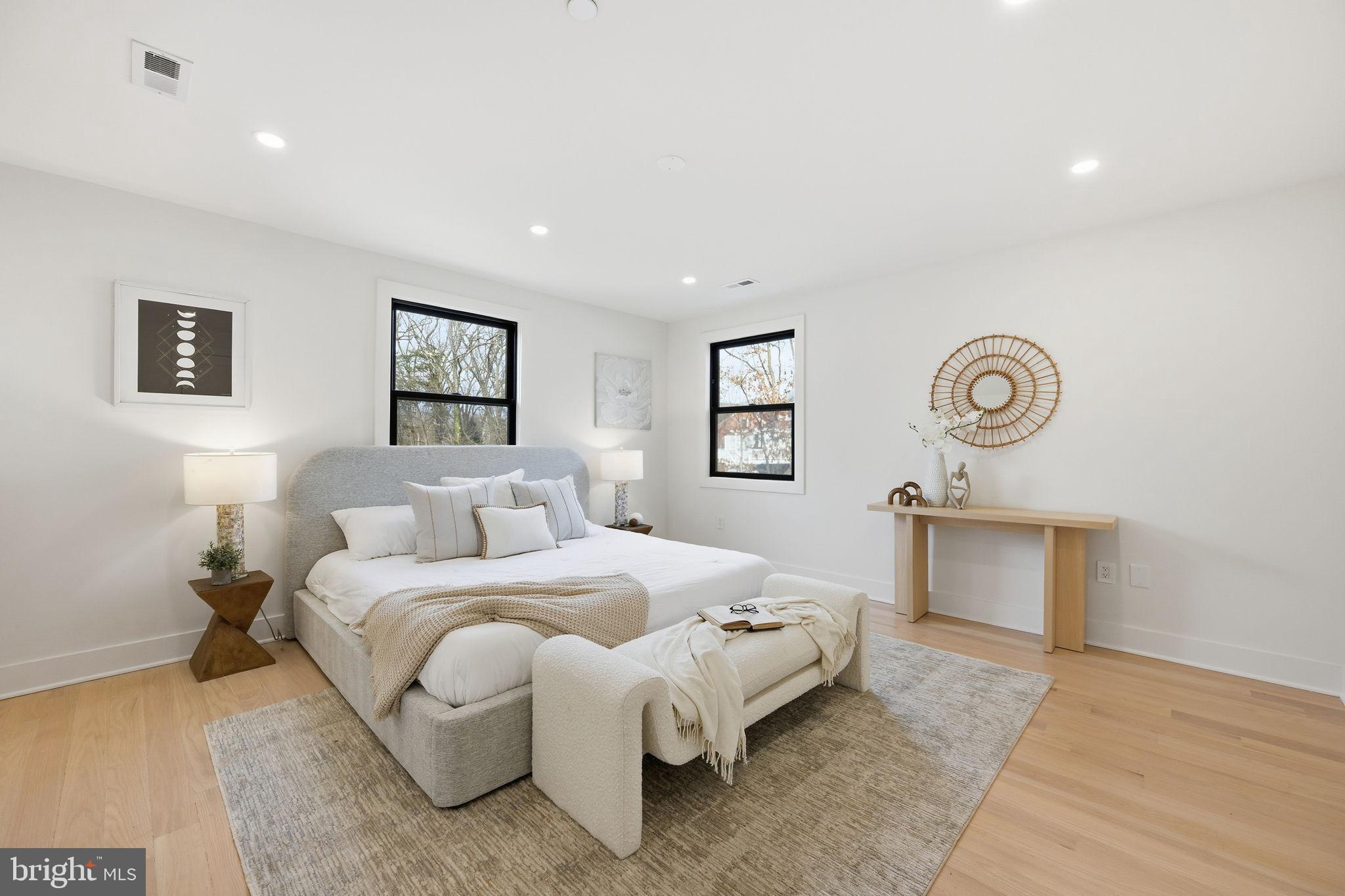 LOCUST HILL ESTATES - Residential