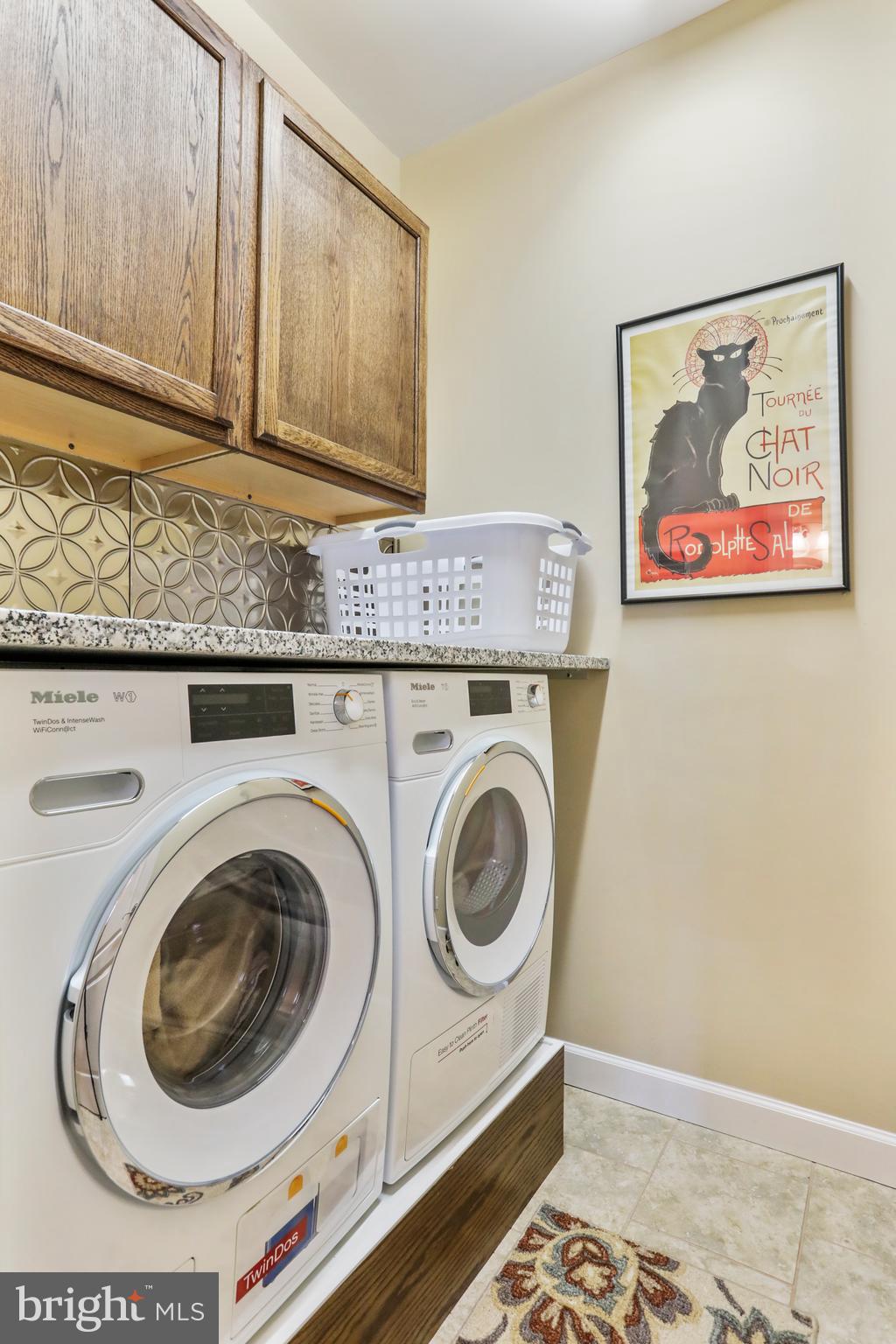 HERITAGE ESTATES - Residential