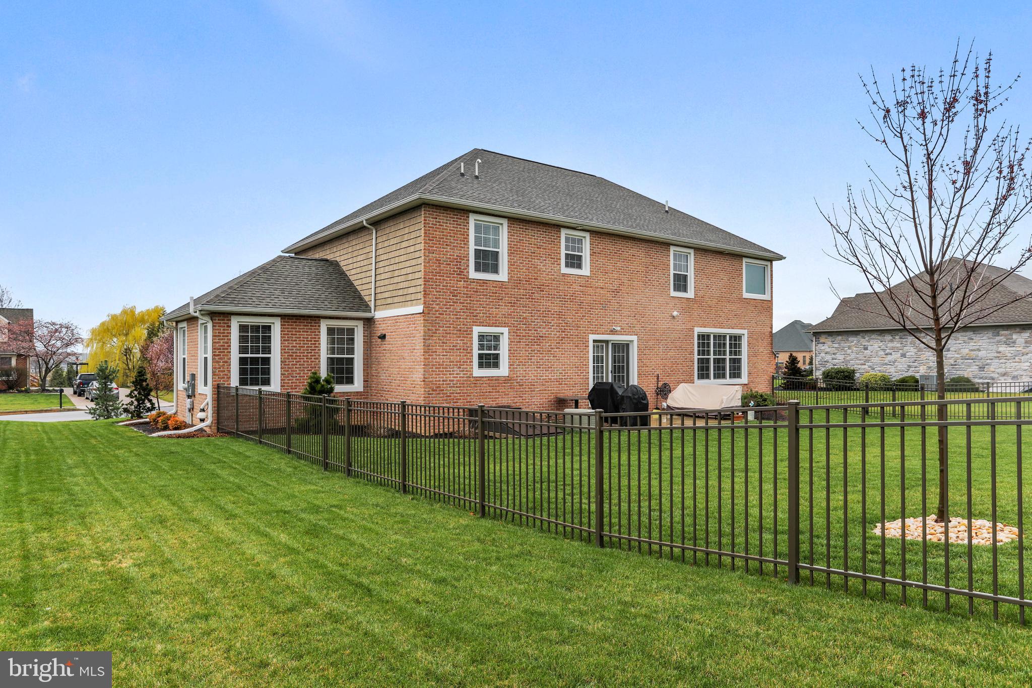 HERITAGE ESTATES - Residential