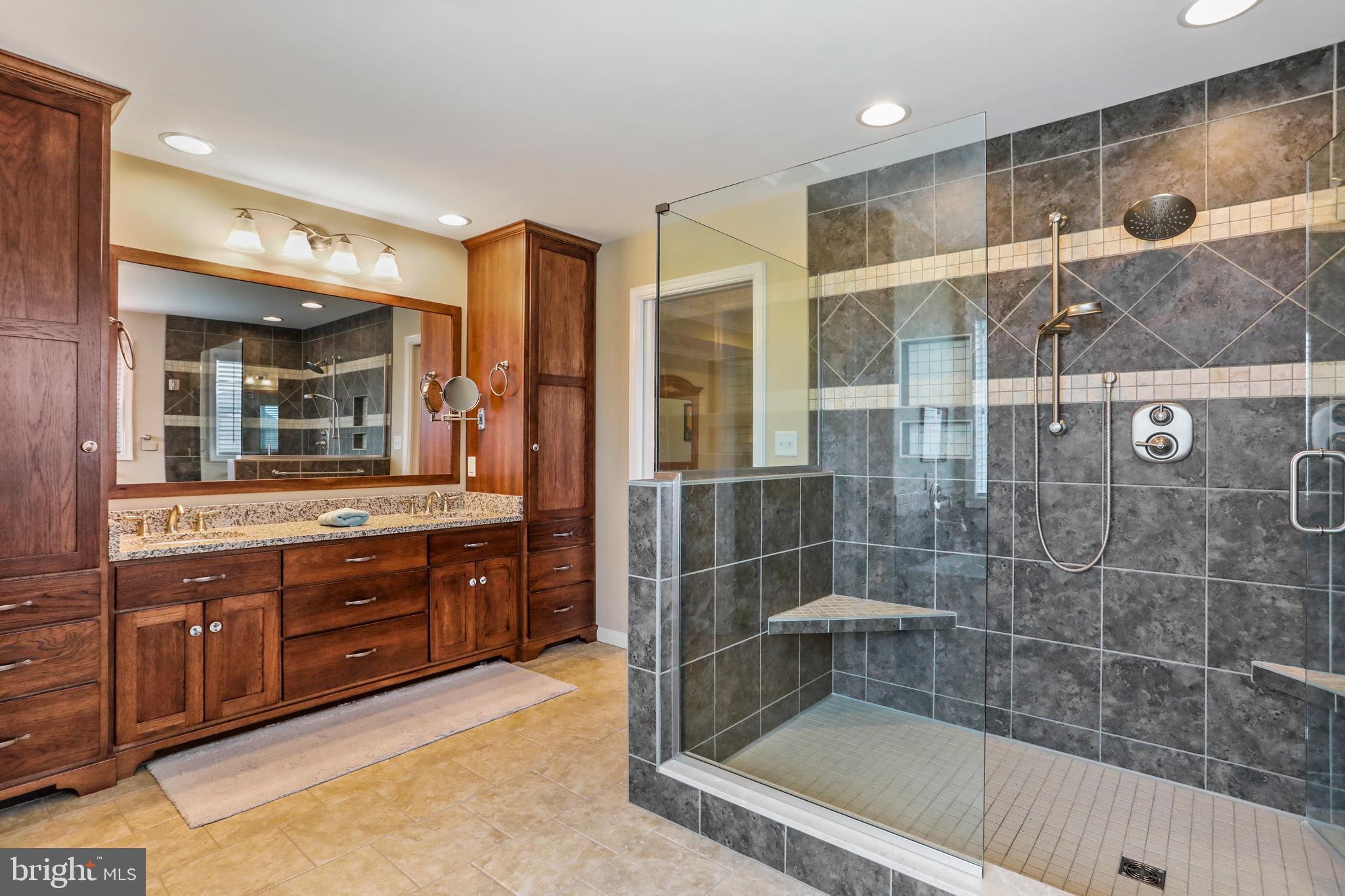 HERITAGE ESTATES - Residential