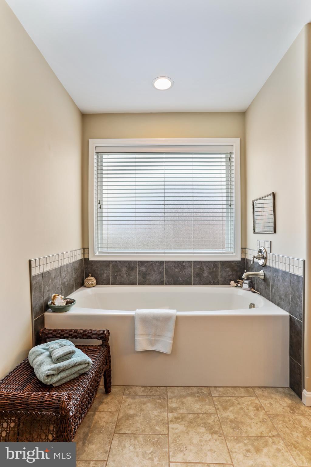 HERITAGE ESTATES - Residential