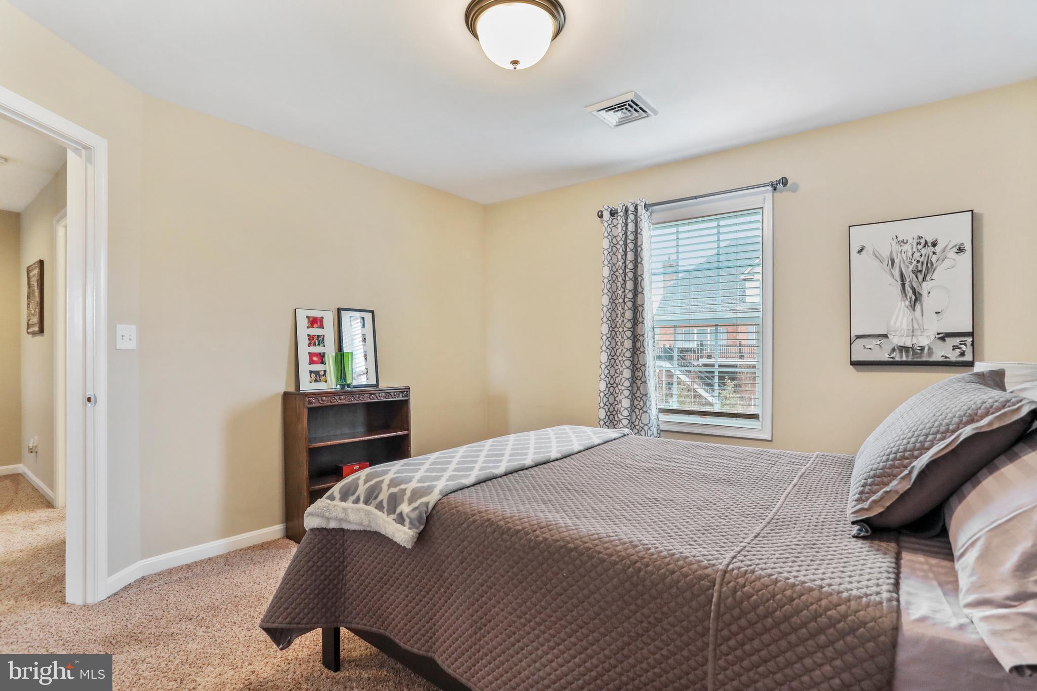 HERITAGE ESTATES - Residential