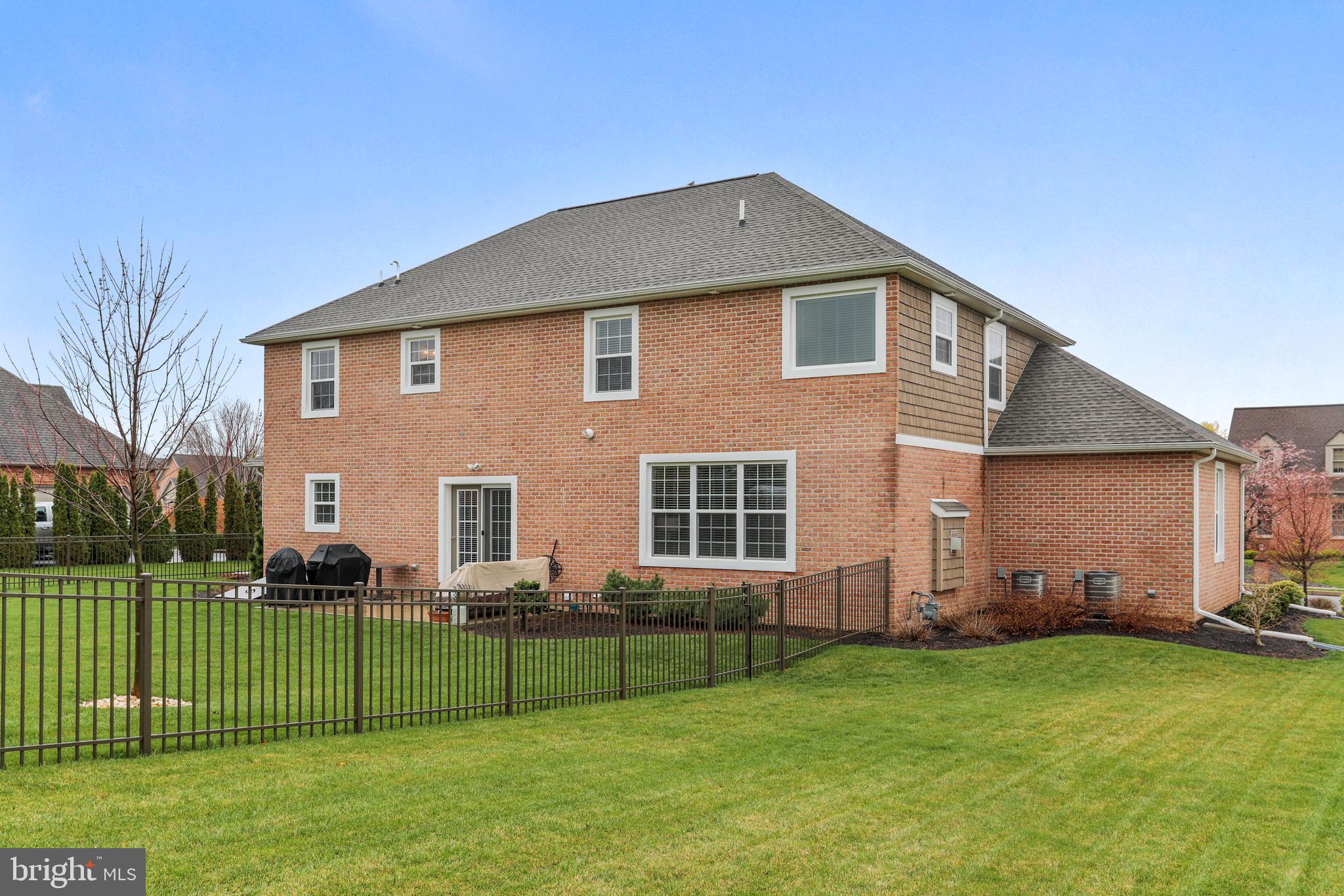 HERITAGE ESTATES - Residential