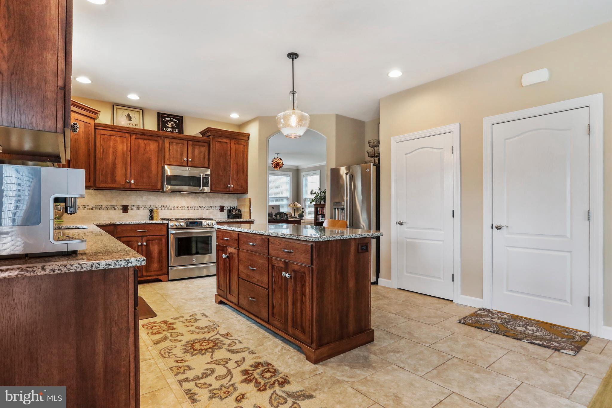 HERITAGE ESTATES - Residential