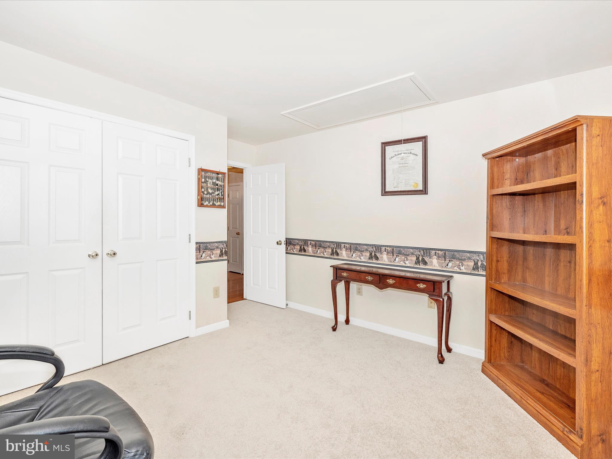 MONARCH RIDGE - Residential