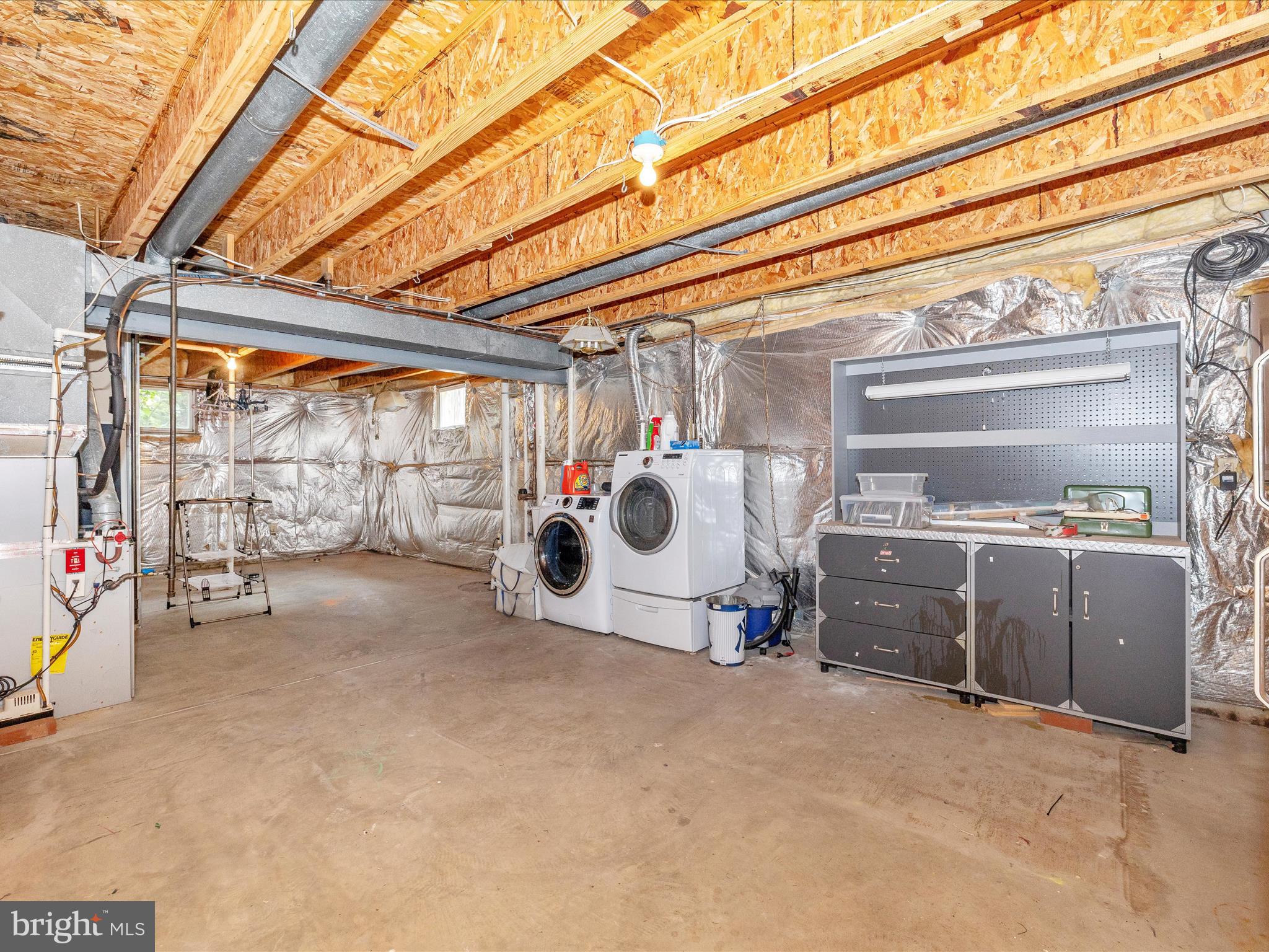 MONARCH RIDGE - Residential