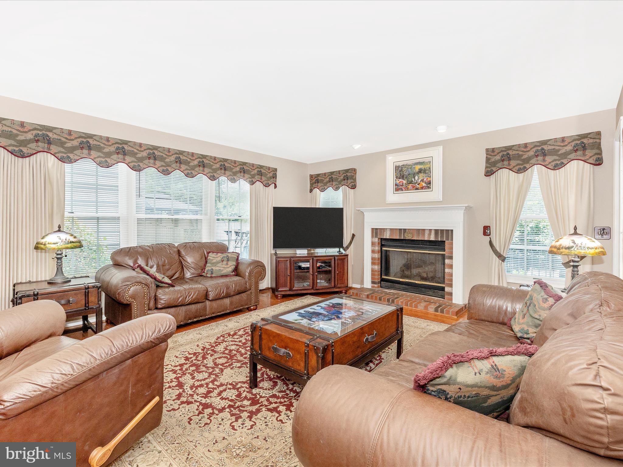 MONARCH RIDGE - Residential