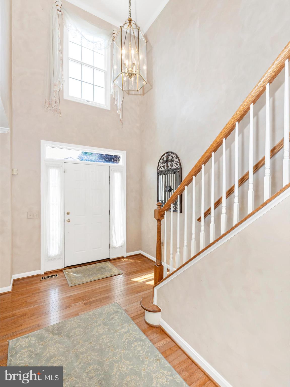 MONARCH RIDGE - Residential