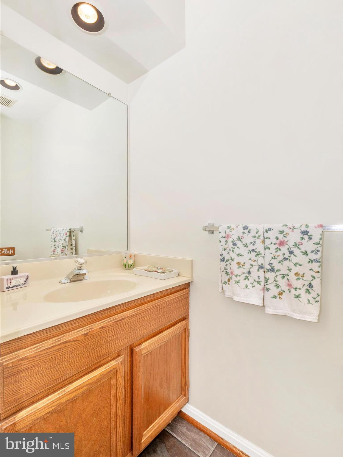 MONARCH RIDGE - Residential