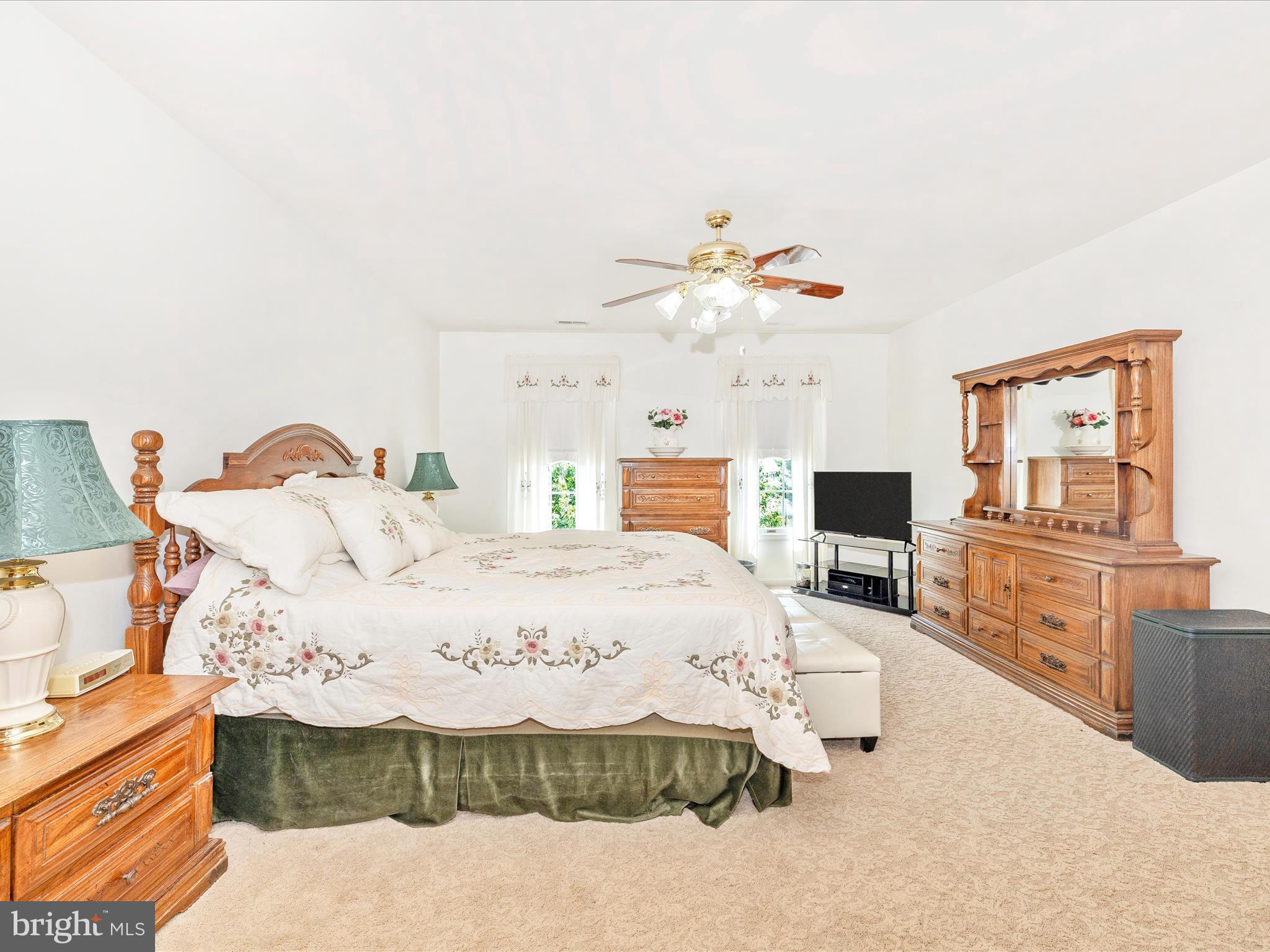 MONARCH RIDGE - Residential