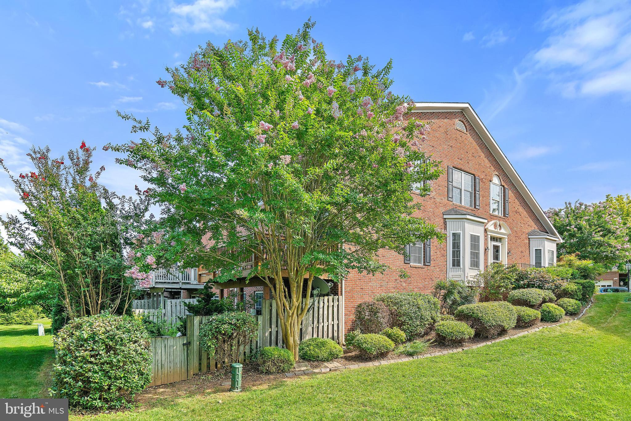 NORTH ROCK - Residential