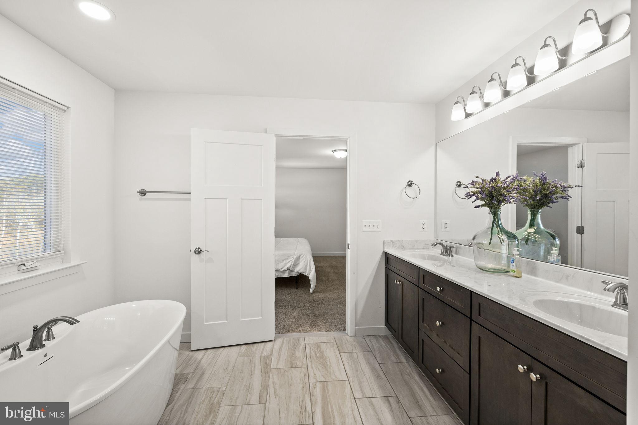 WALNUT GROVE ESTATES - Residential