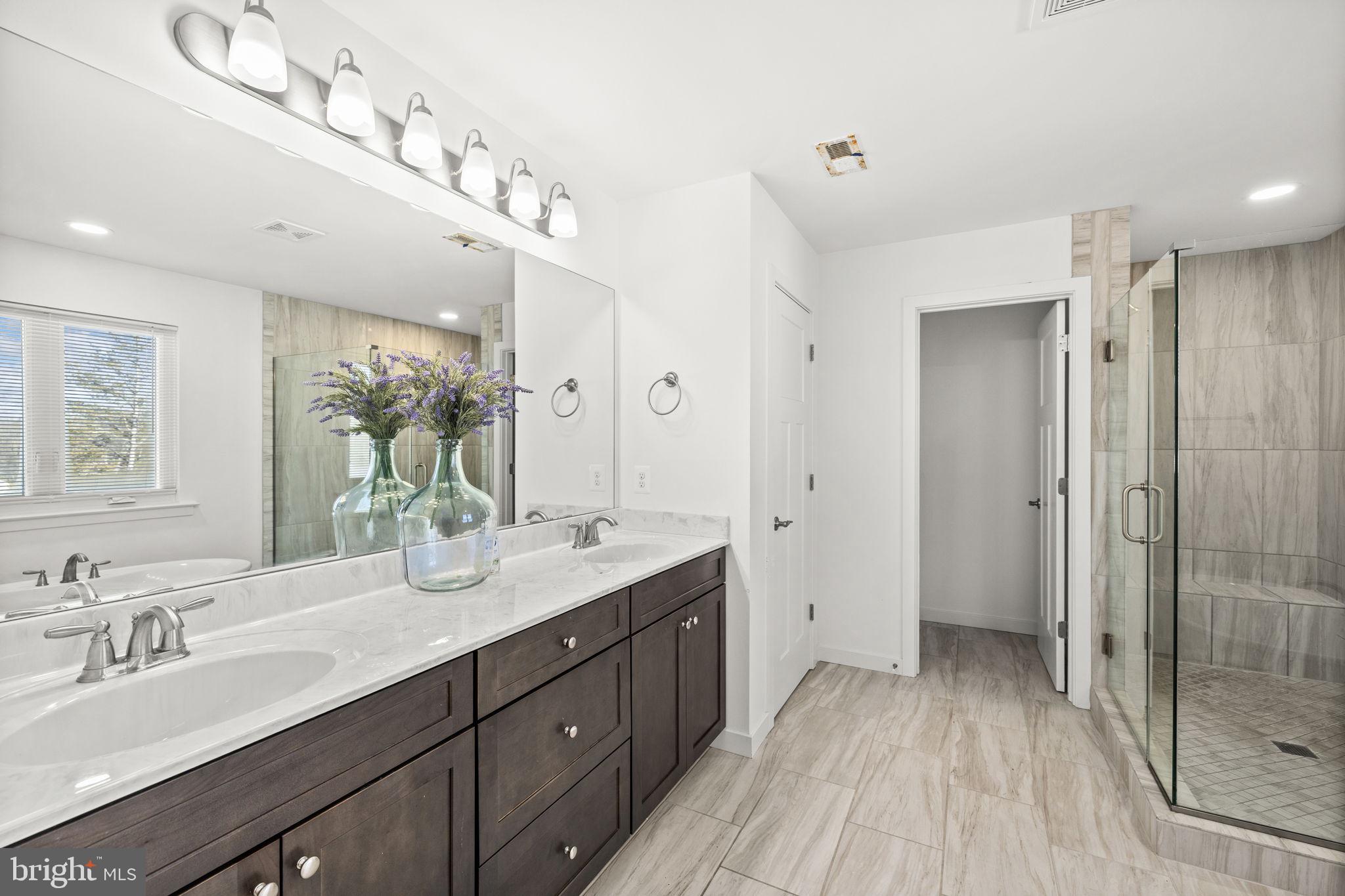 WALNUT GROVE ESTATES - Residential