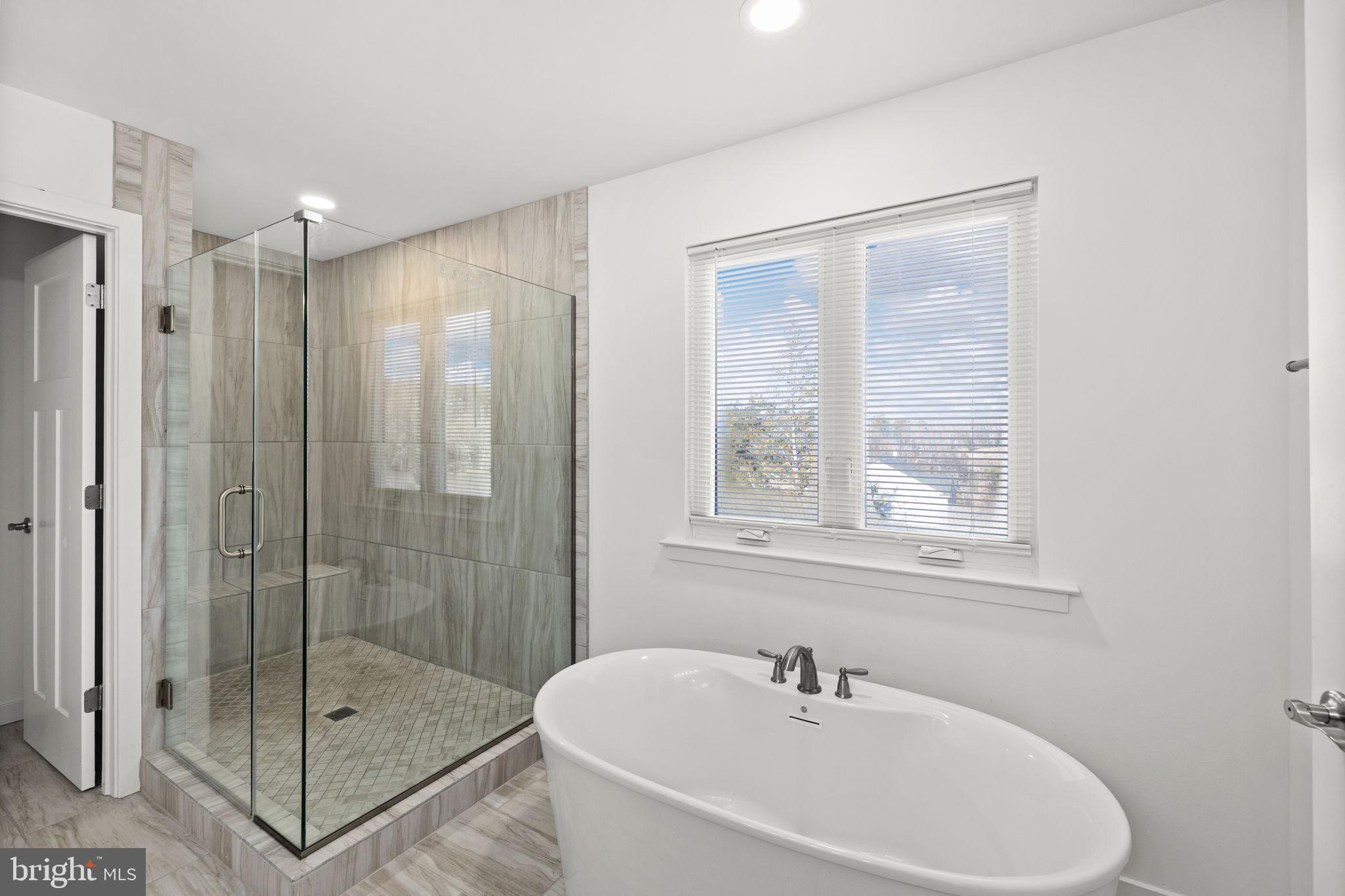 WALNUT GROVE ESTATES - Residential