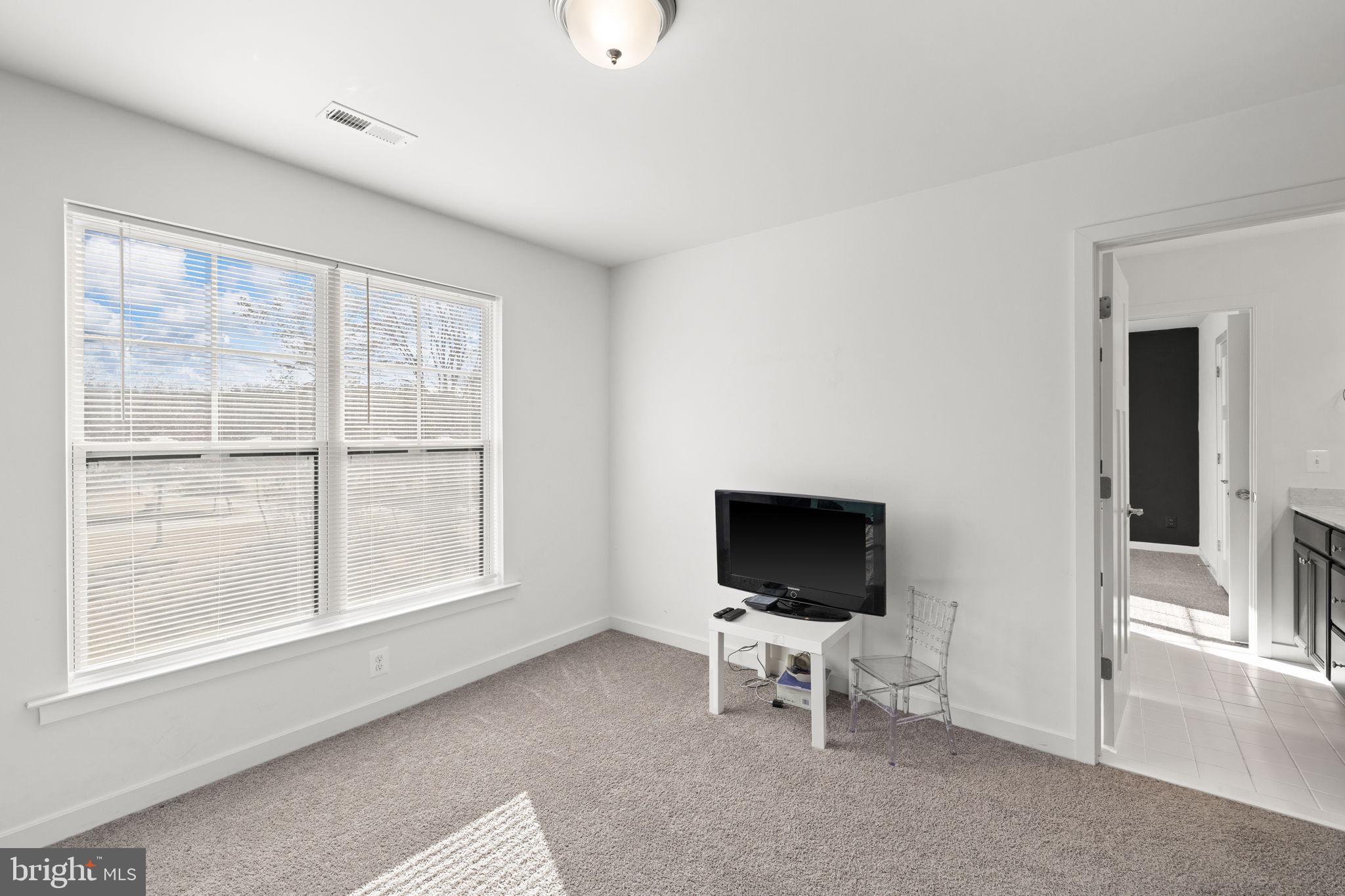 WALNUT GROVE ESTATES - Residential