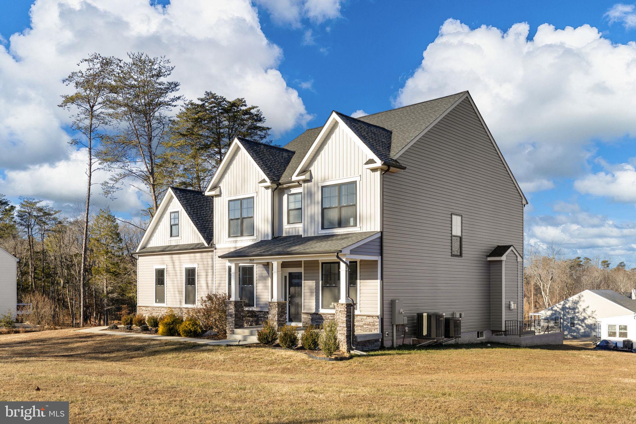 WALNUT GROVE ESTATES - Residential