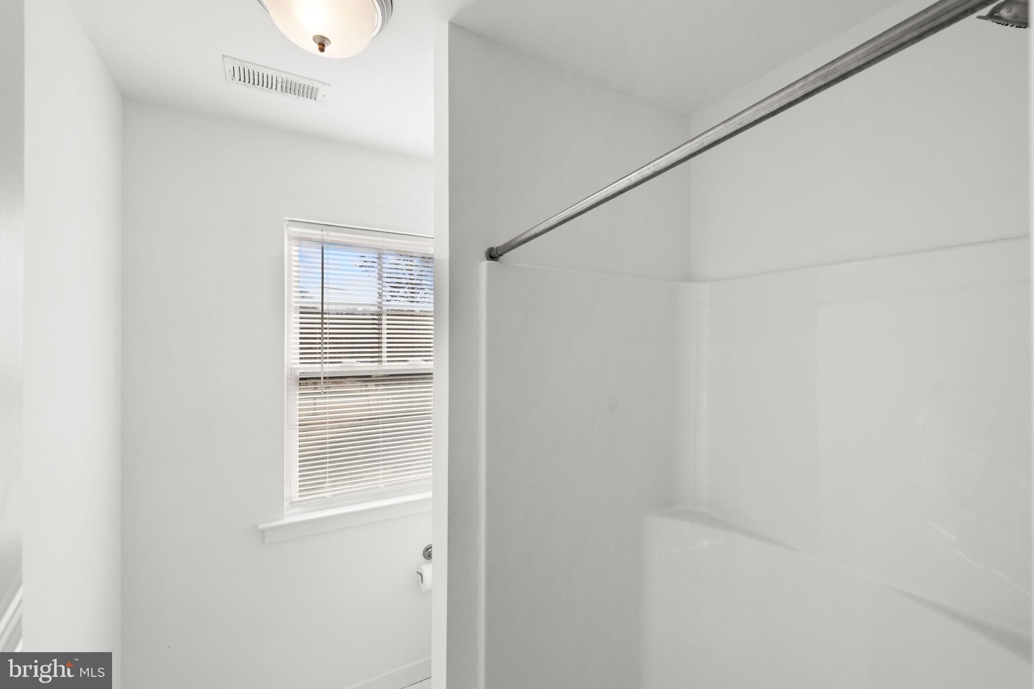 WALNUT GROVE ESTATES - Residential