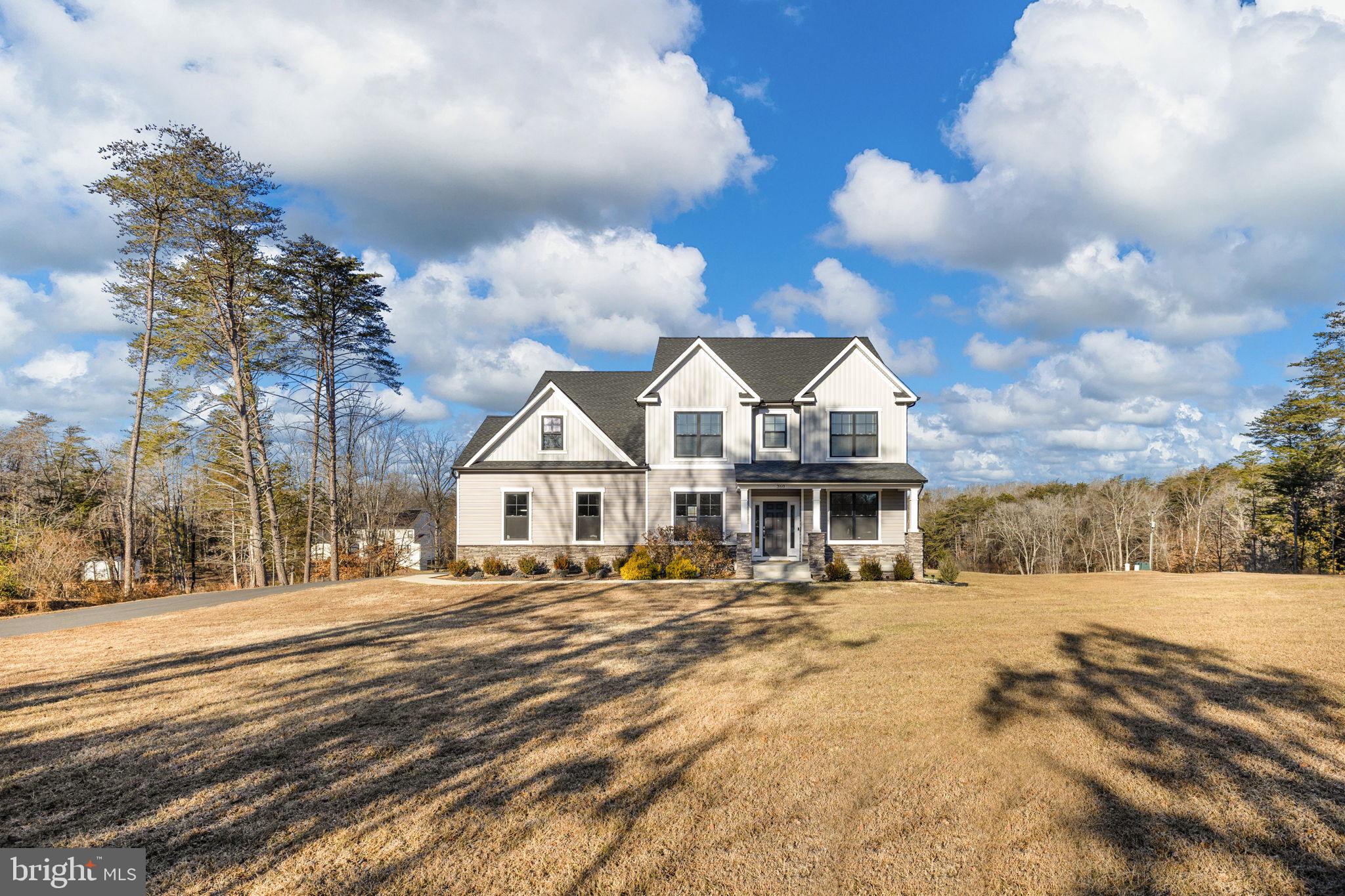 WALNUT GROVE ESTATES - Residential