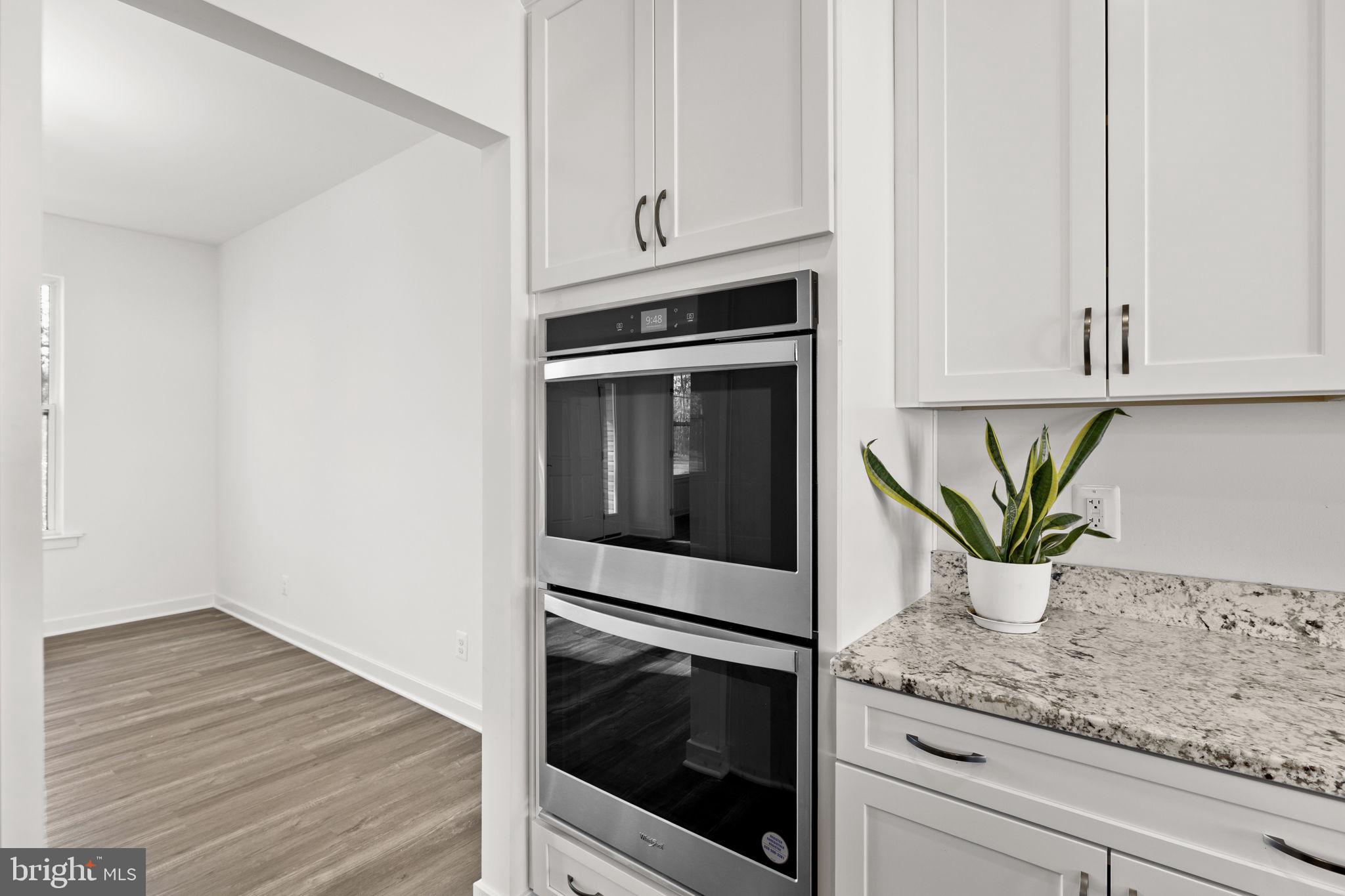 WALNUT GROVE ESTATES - Residential