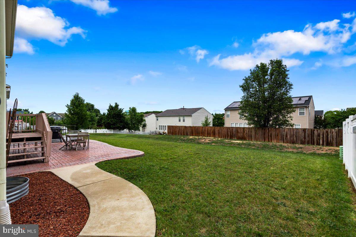 STRATFORD PLACE - Residential