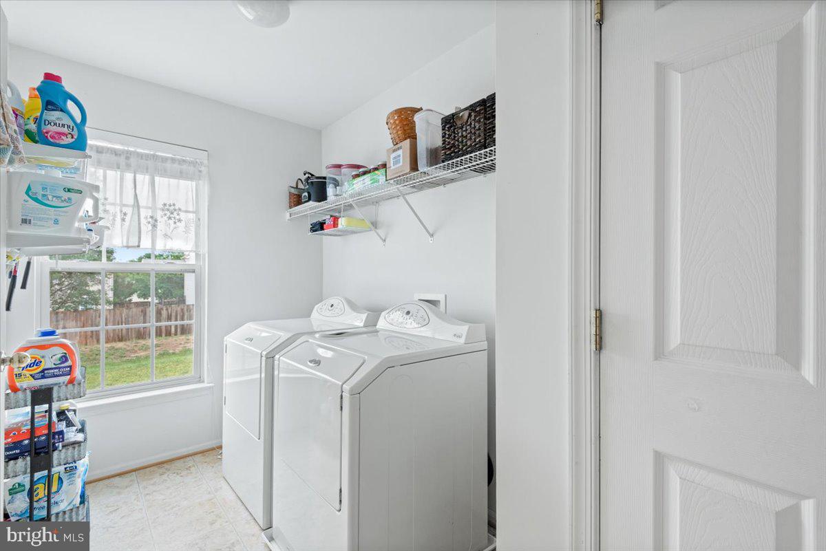 STRATFORD PLACE - Residential