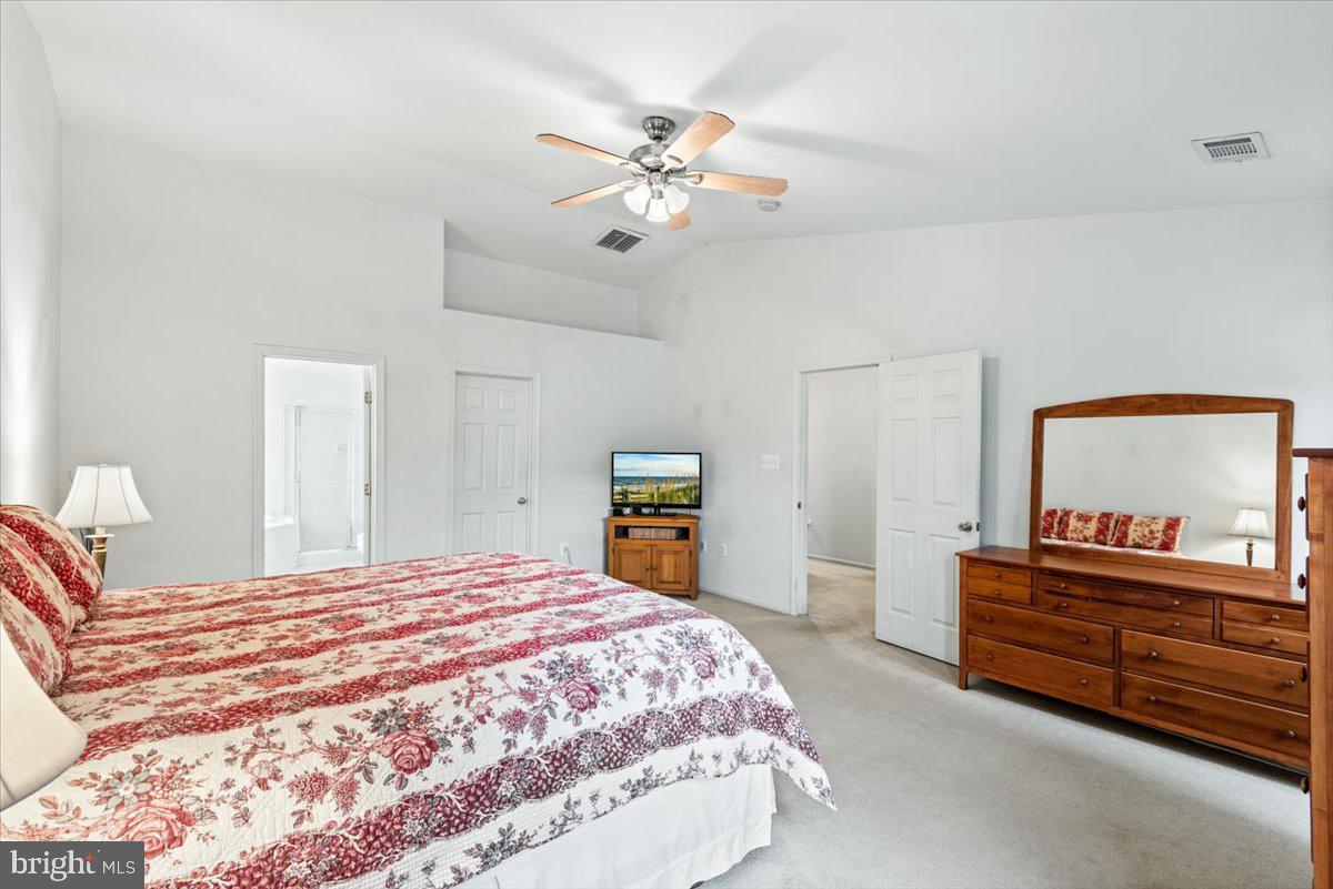 STRATFORD PLACE - Residential