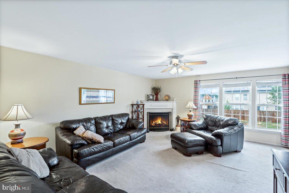 STRATFORD PLACE - Residential