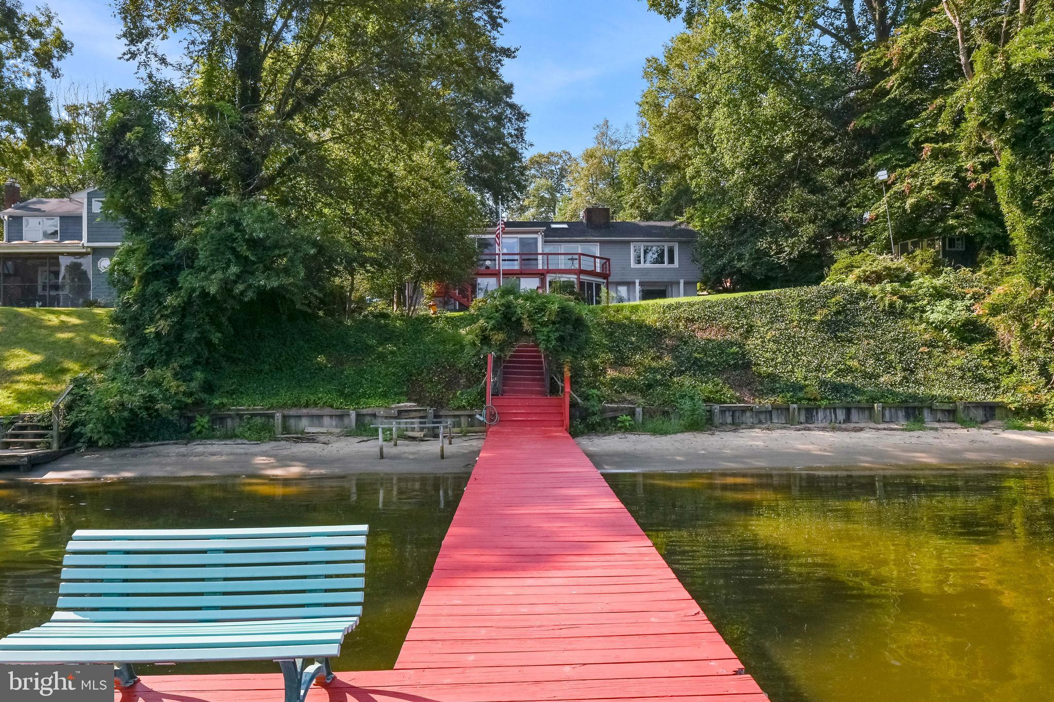 LOCH HAVEN - Residential