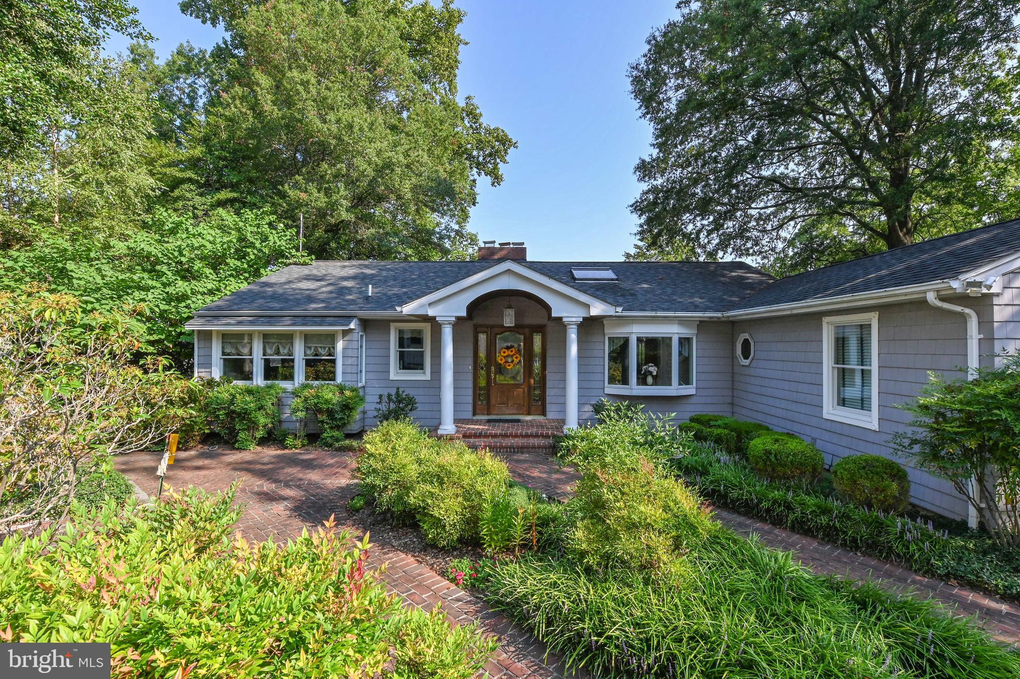 LOCH HAVEN - Residential