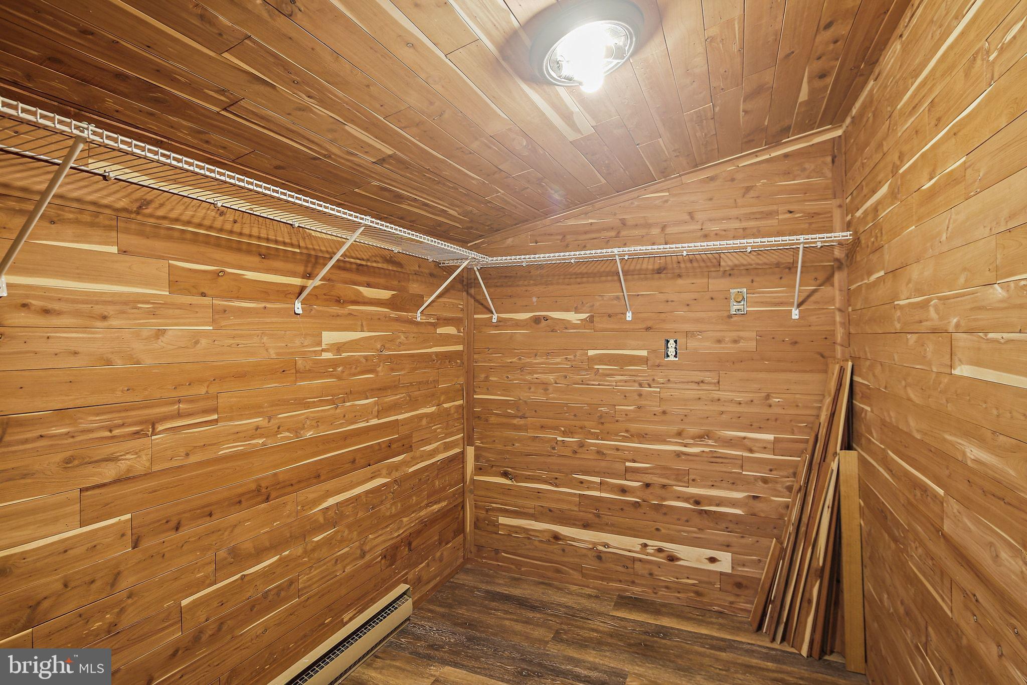 GAMBRILLS - Residential