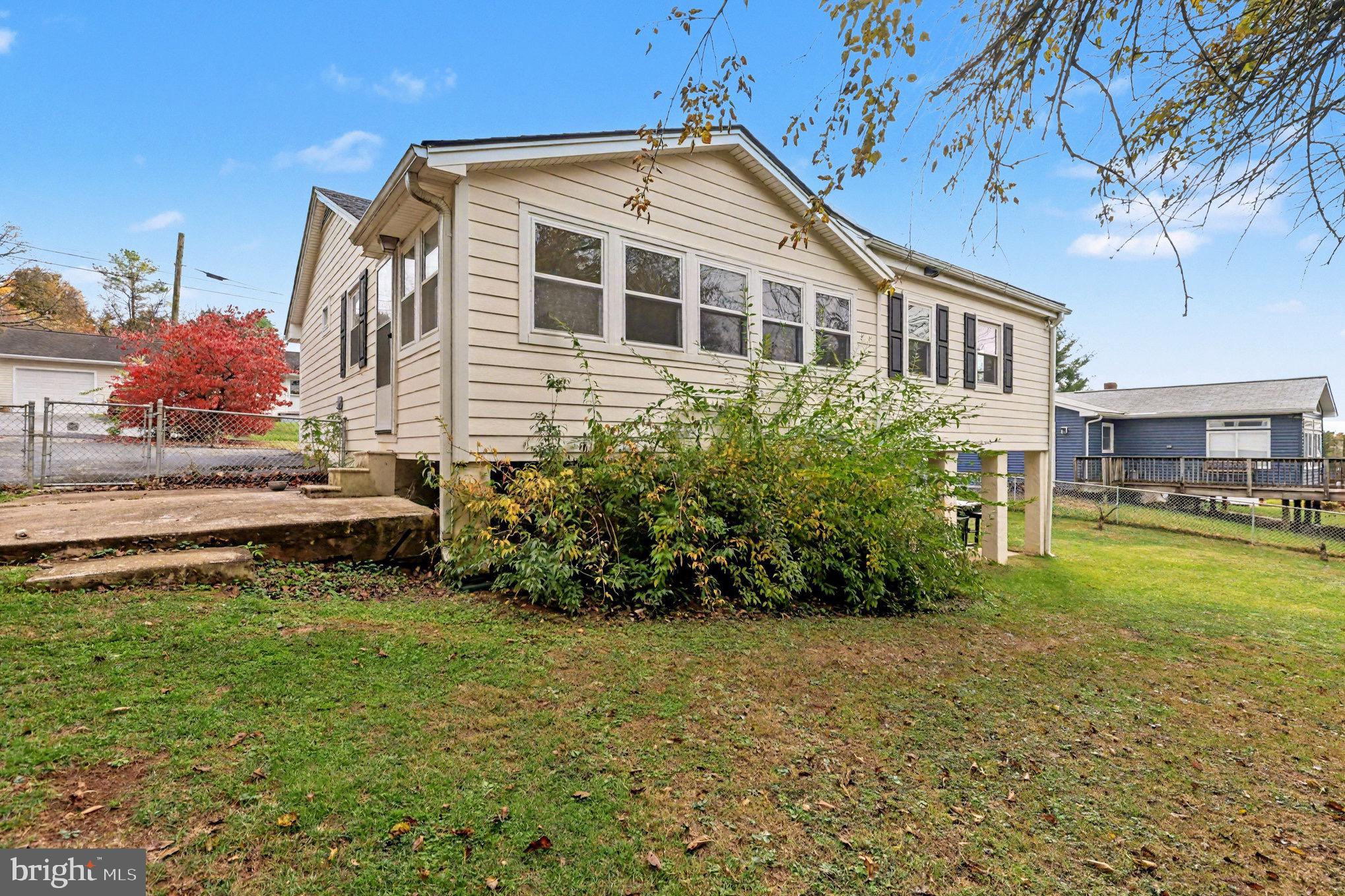 STRASBURG - Residential