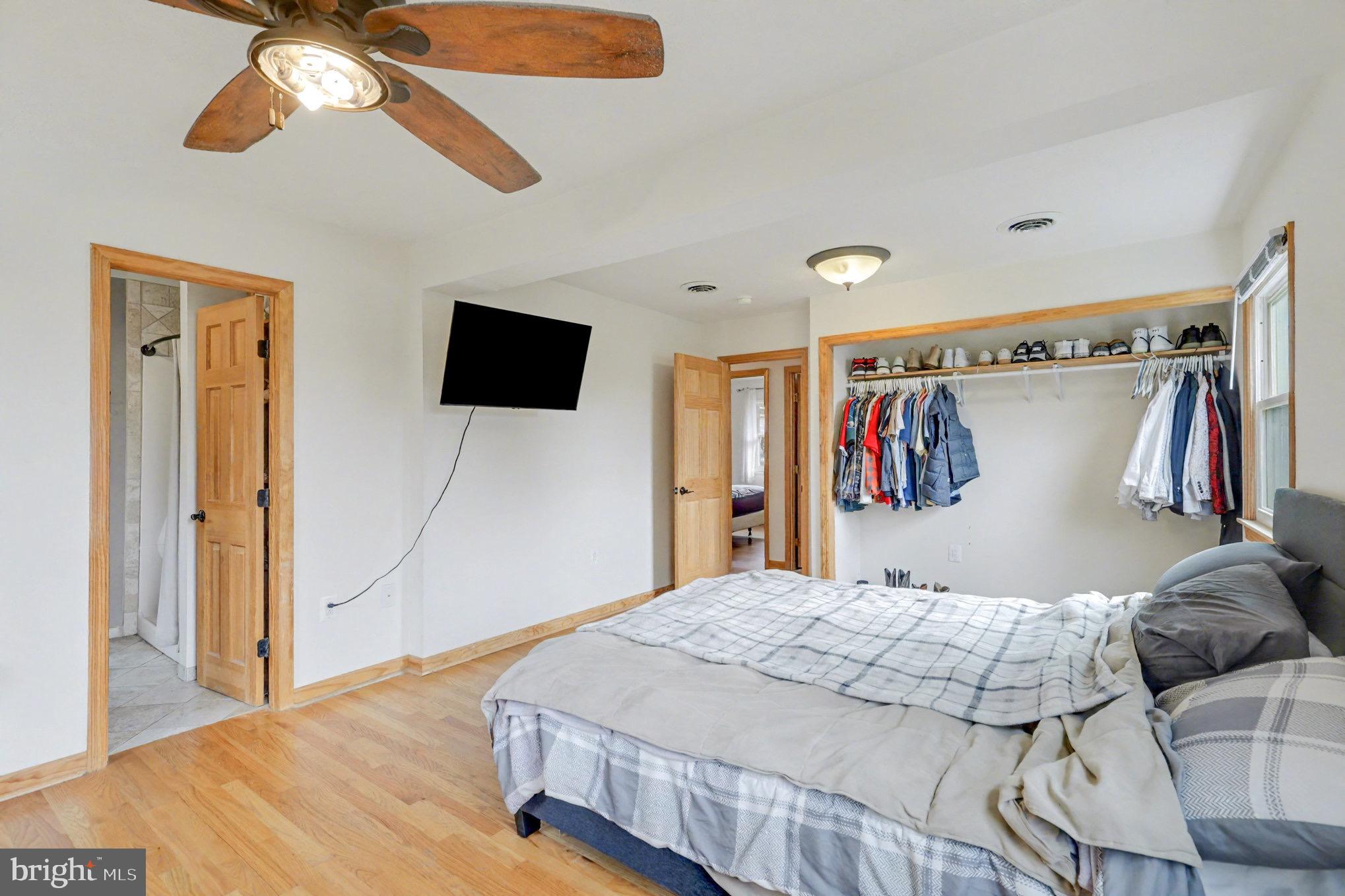 STRASBURG - Residential