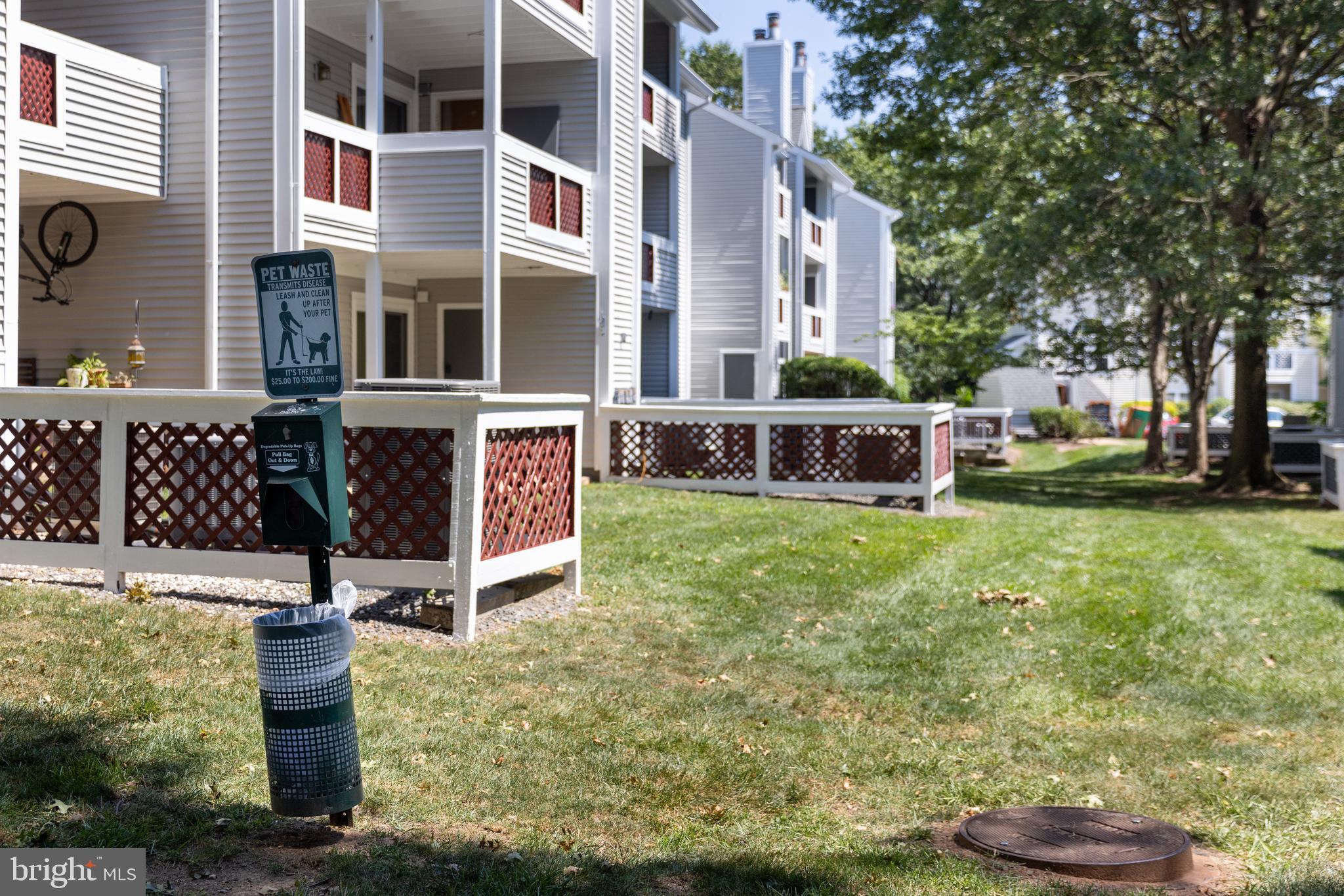 GRAYS POINTE - Residential