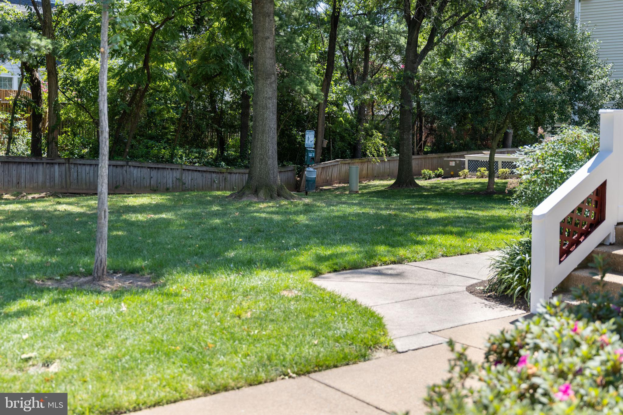 GRAYS POINTE - Residential