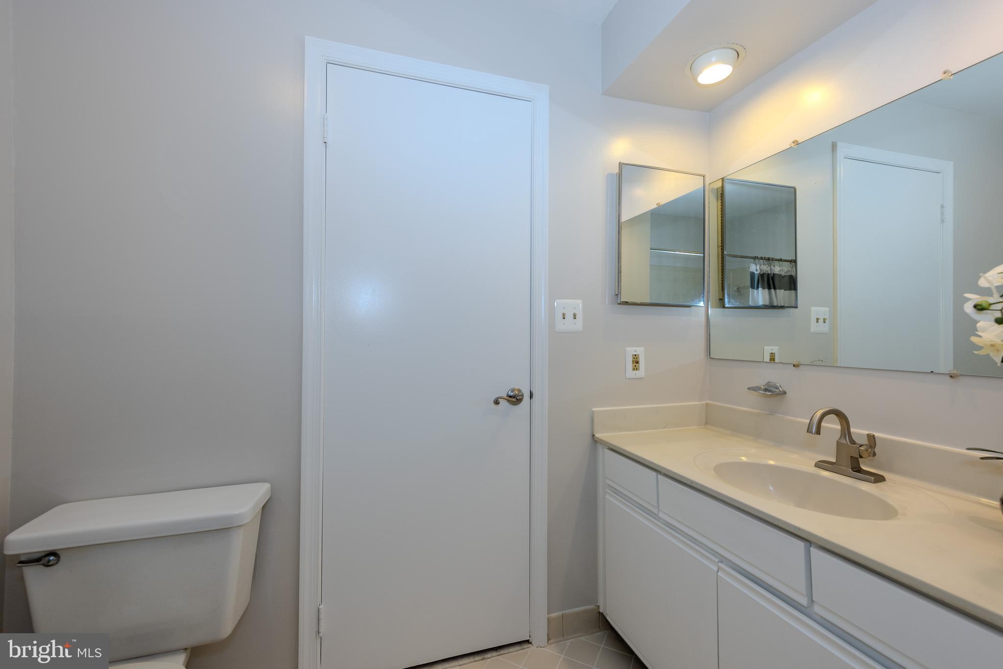 GRAYS POINTE - Residential