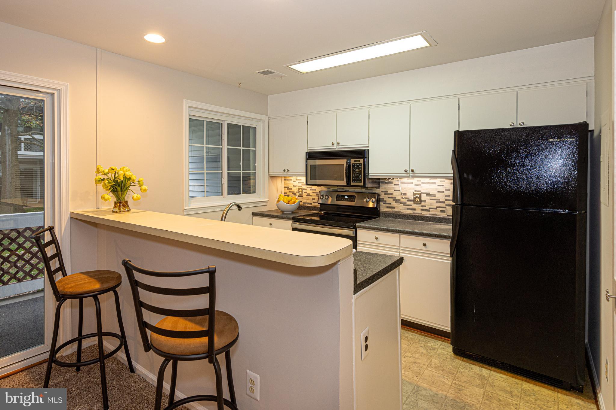 GRAYS POINTE - Residential